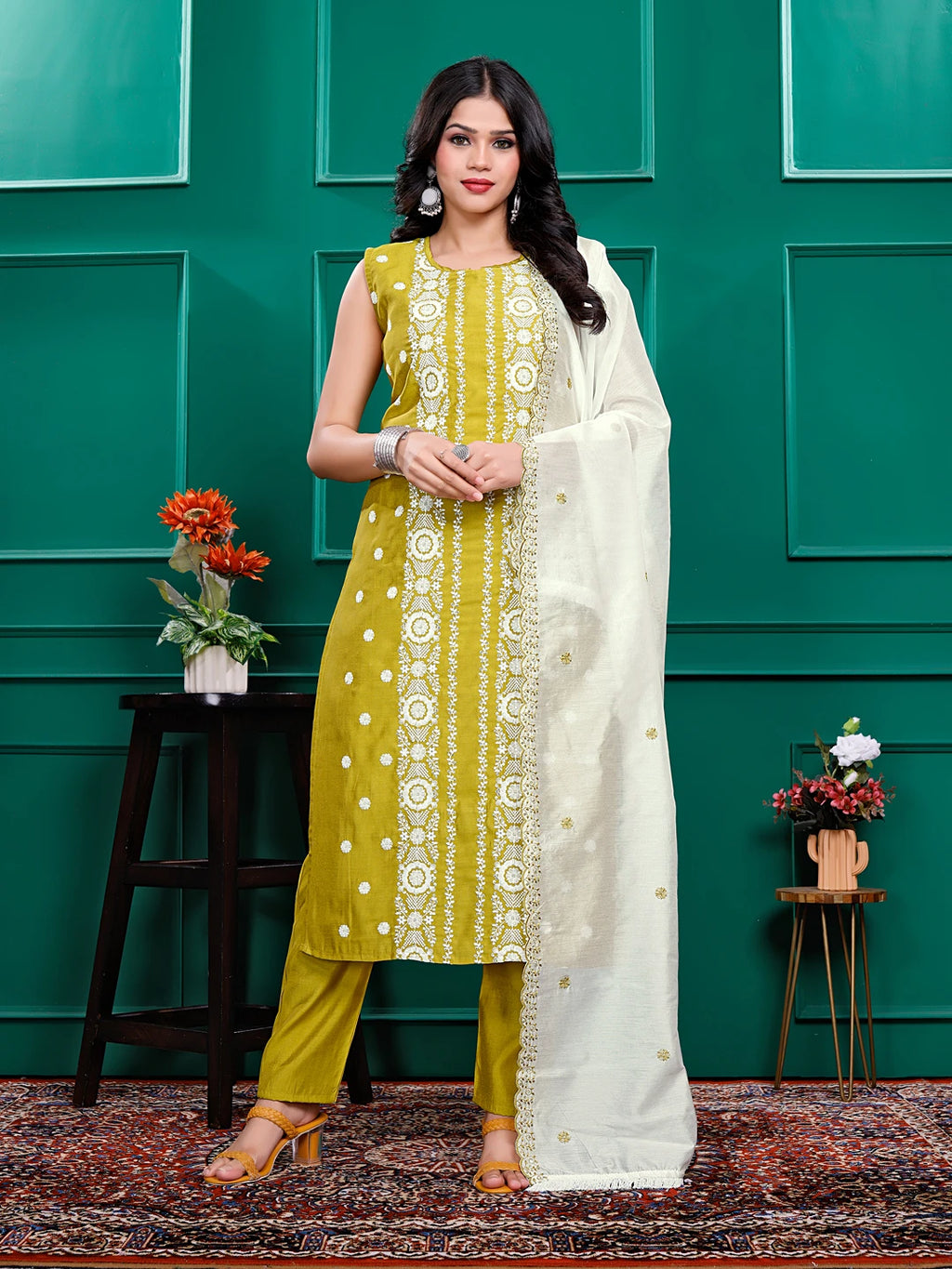 Roman Silk Embrodered Work Kurta Pant Set with Dupatta