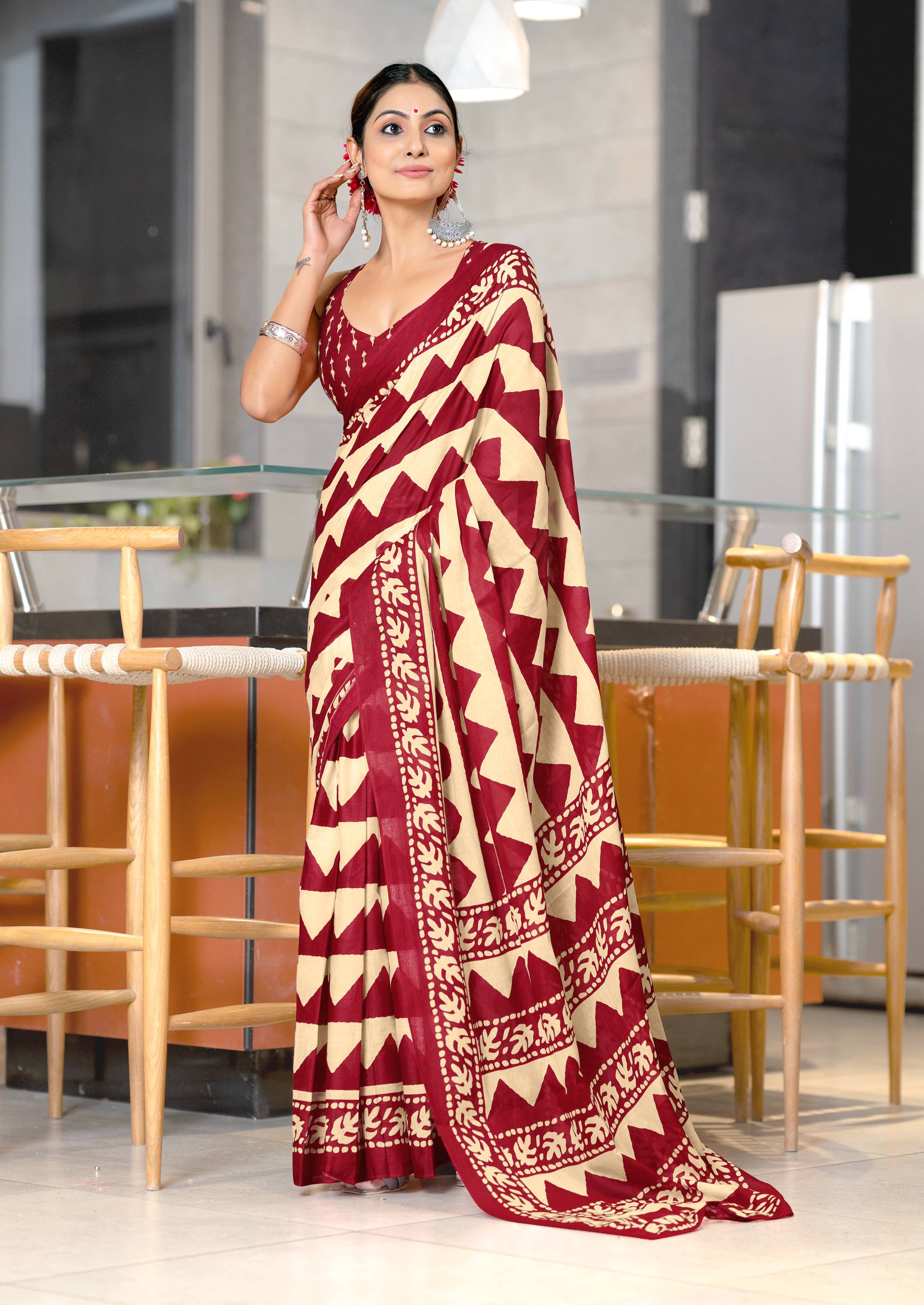 Pure Mulmul Cotton Zigzag Hand Block Printed Saree with Blouse Piece
