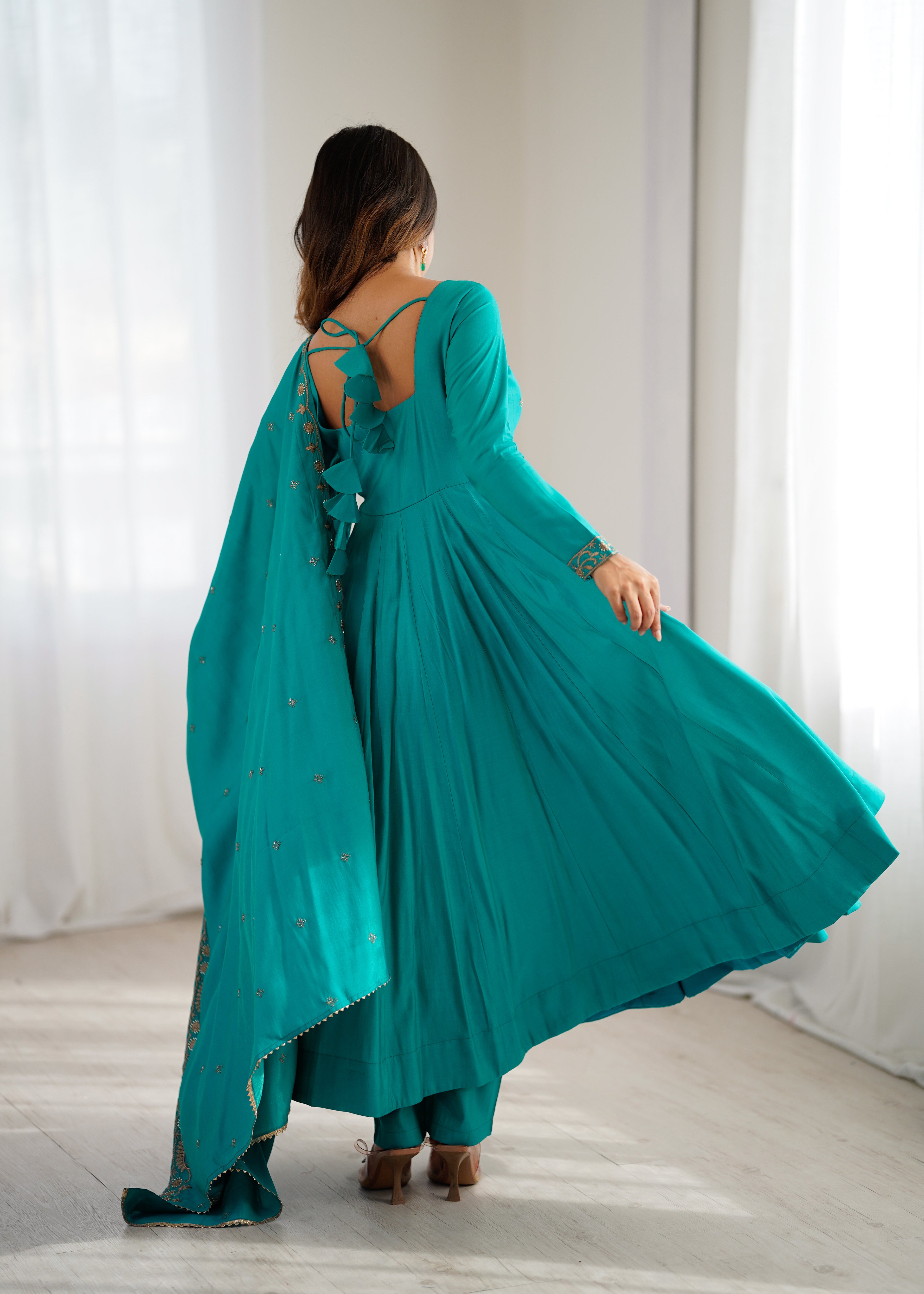 AQUABLUE