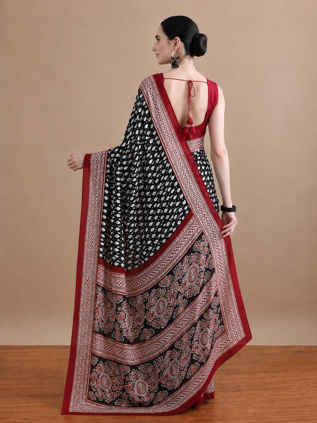 Ready to Wear Jaipuri Mul Cotton Geometric Printed Saree for Women
