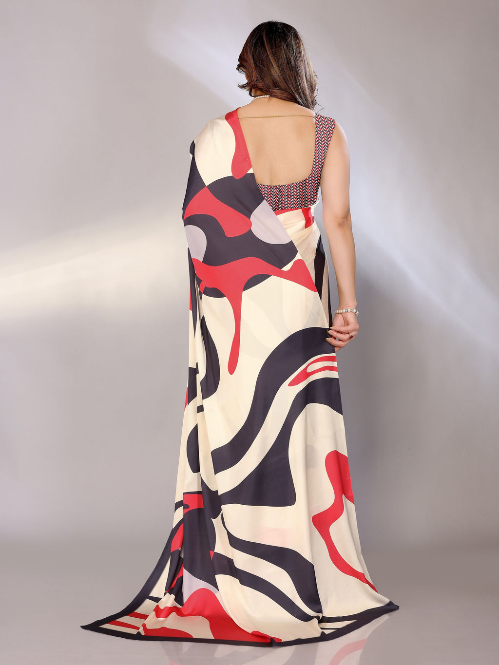 Abstract Print Crepe Silk Saree for Party Wear