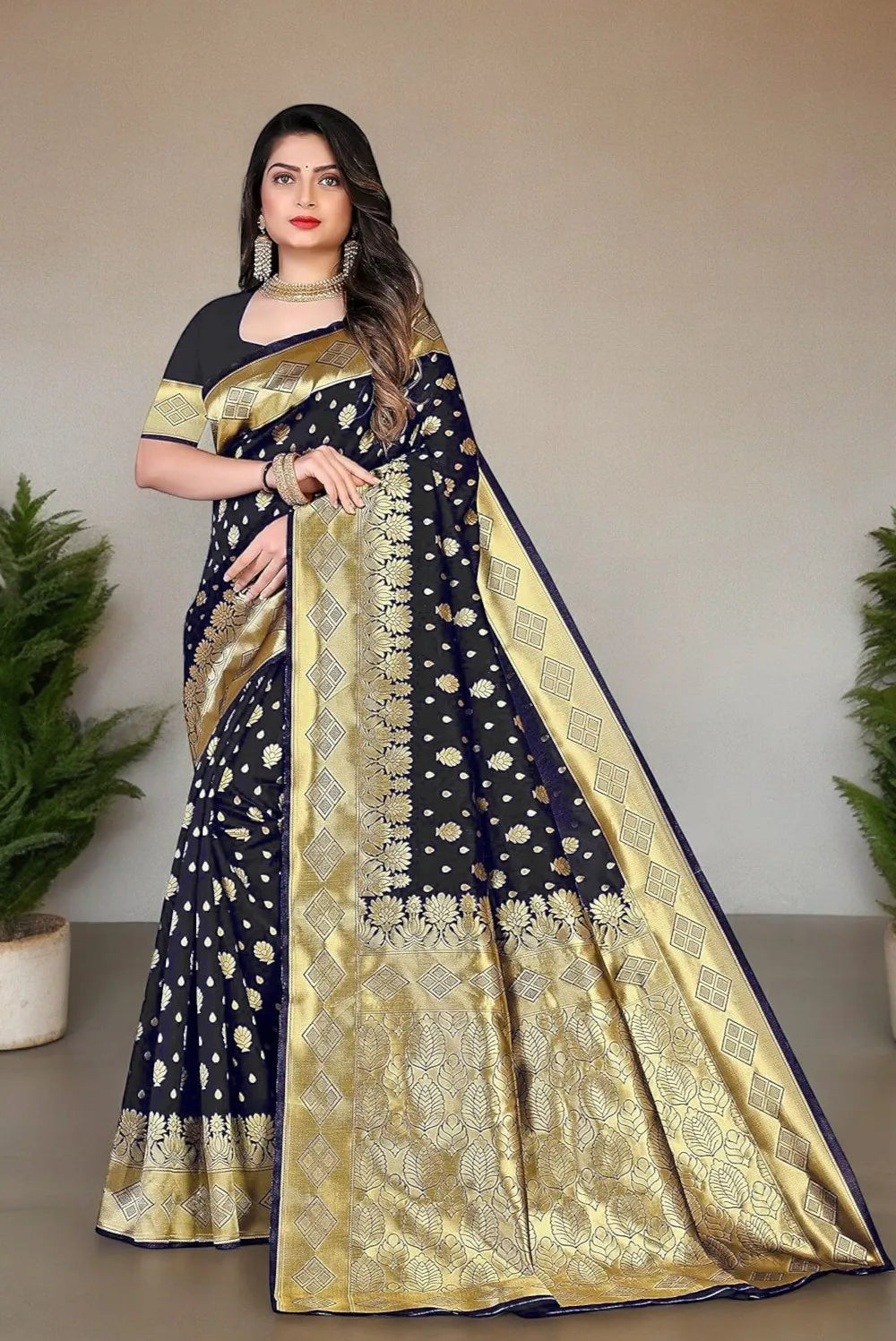 Pionex Woven Kanjivaram Jacquard Pure Silk Saree