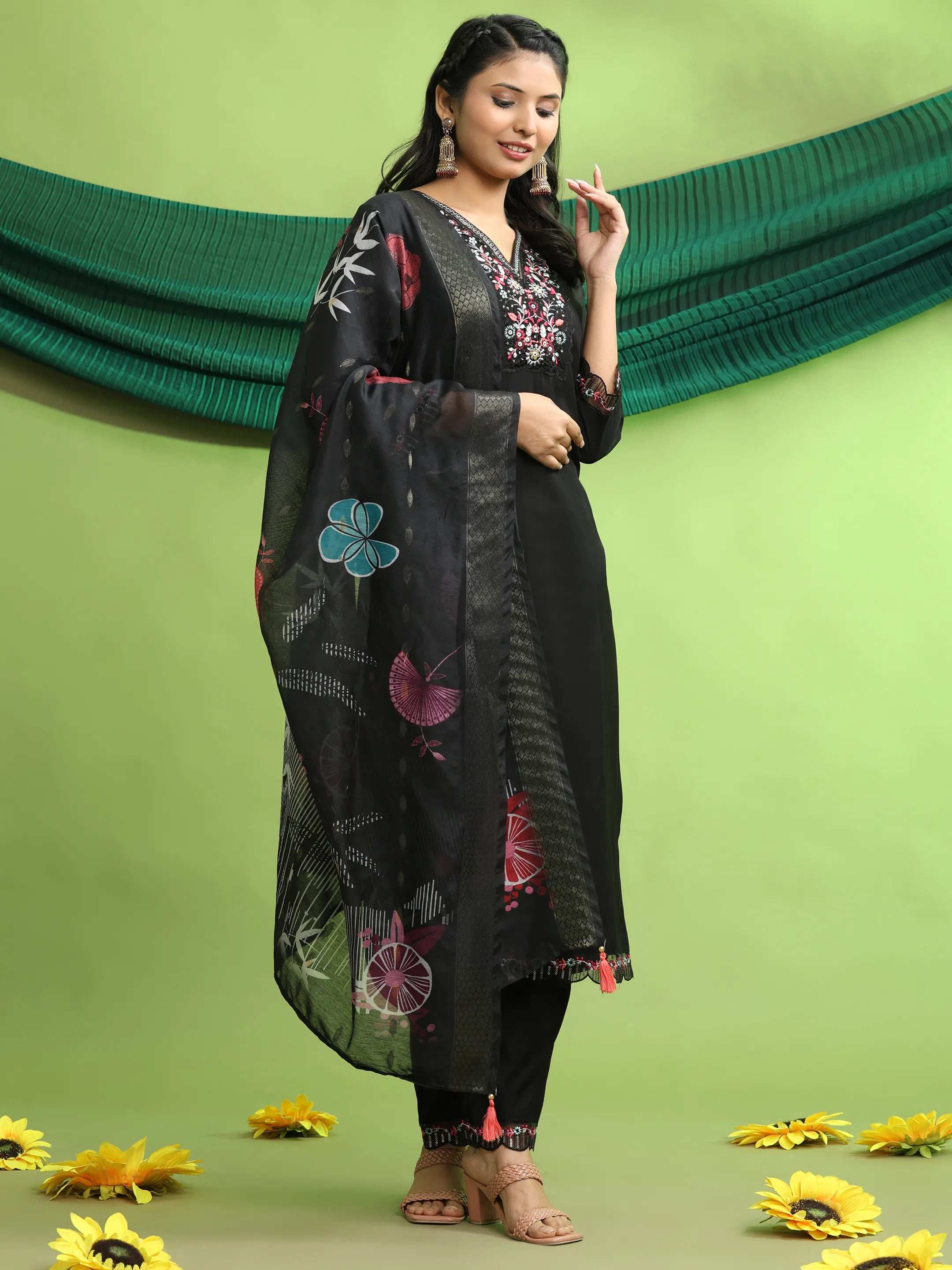 Roman Silk Embroidery Hand Work Kurta Pant Set With Dupatta