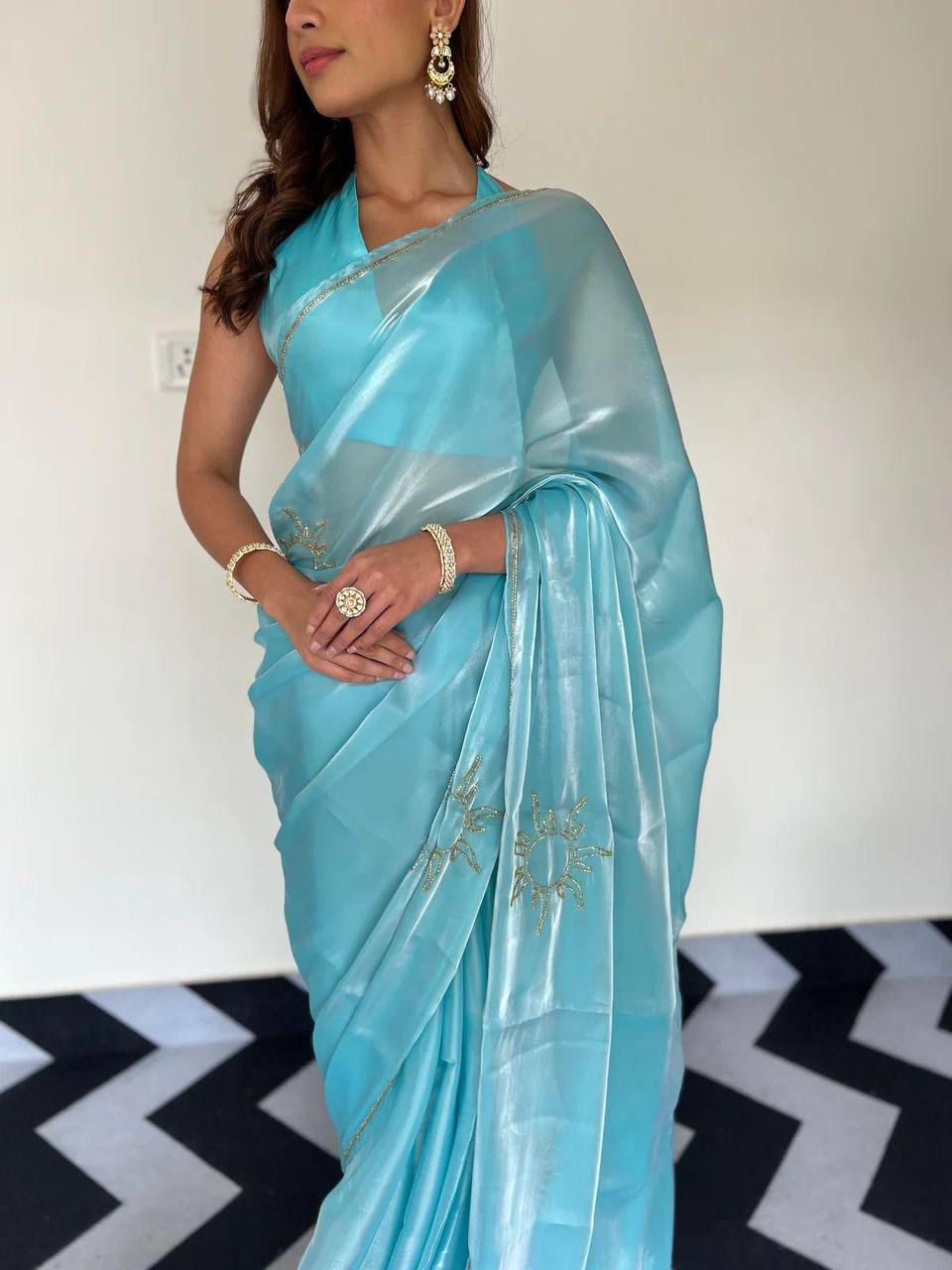 Elegant Floral Tabi Organza Saree with Cut Dana Handwork