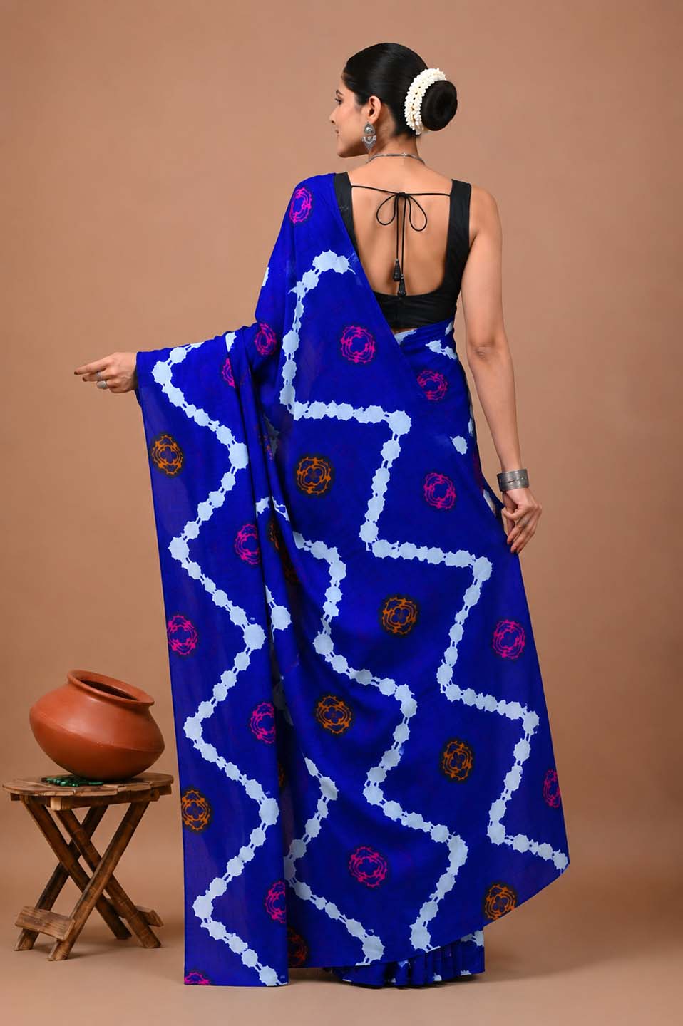 Ready to Wear Jaipuri Mul Cotton Geometric Printed Saree for Women