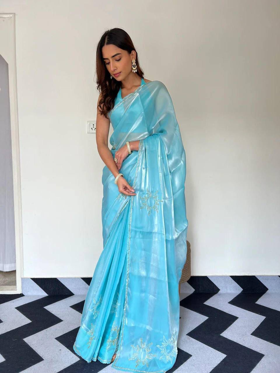 Elegant Floral Tabi Organza Saree with Cut Dana Handwork