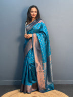 Elegant Patola Print Jacquard Woven Cotton Silk Saree with Zari Butta Work