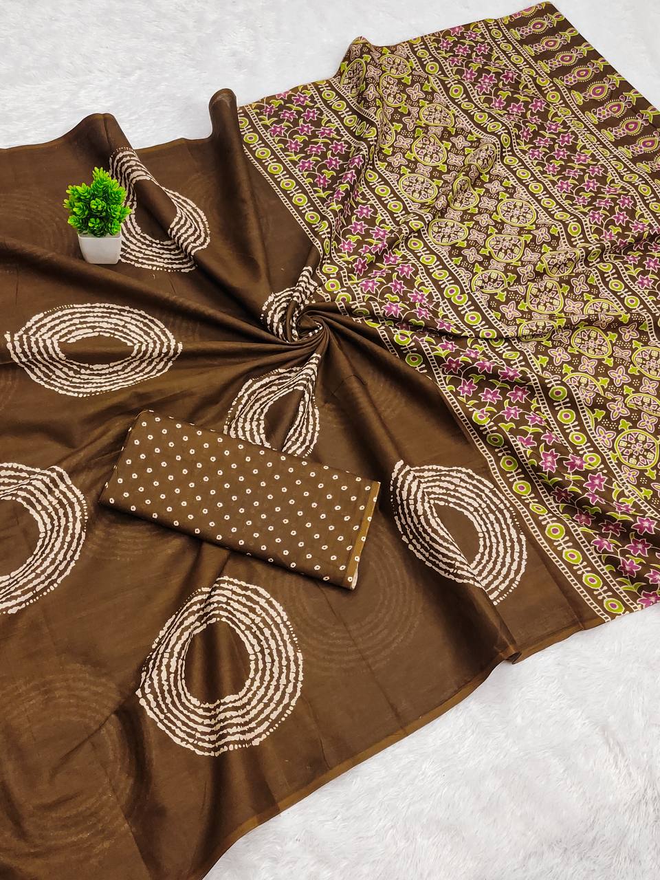 Ajrakh Bandhej Printed Mulmul Cotton Saree for Woman