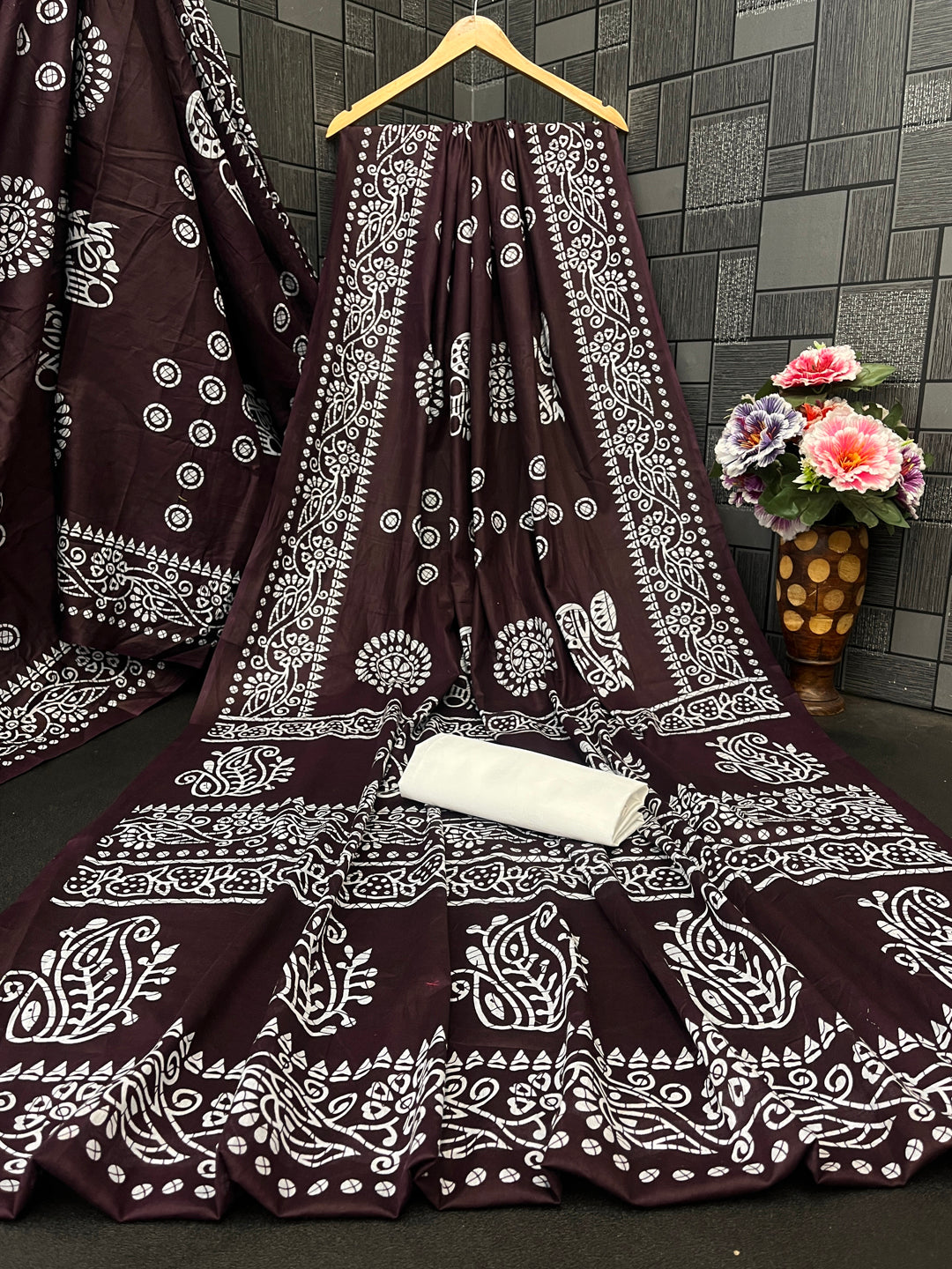 Pure Cotton Saree with Hand-Printed Batik Design