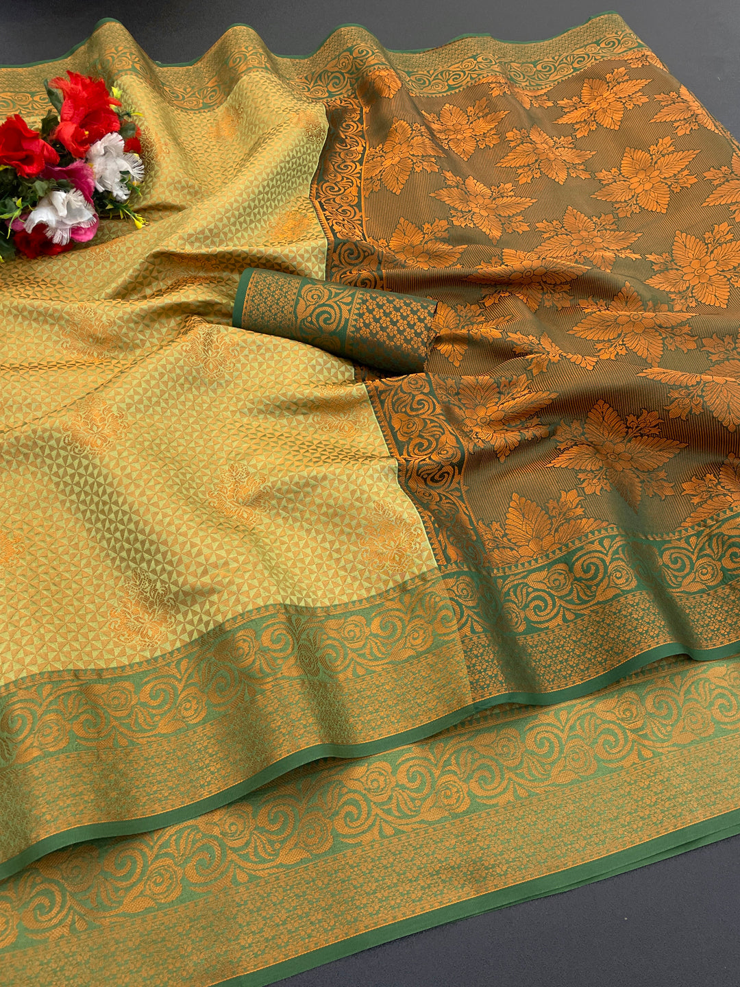 Woven Kanjivaram Soft Silk Copper Rich Pallu Saree