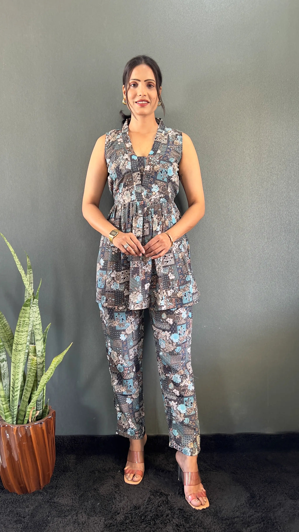 Printed V-Neck Co Ord Sets For Office Wear