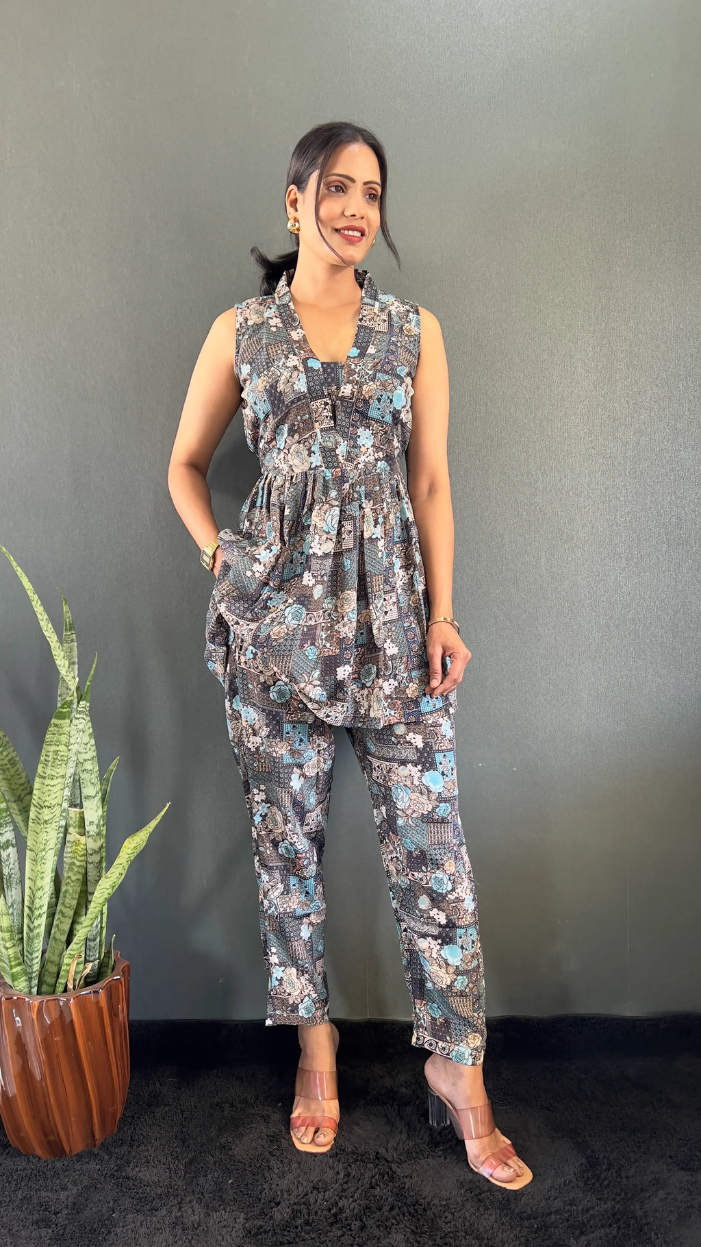 Printed V-Neck Co Ord Sets For Office Wear