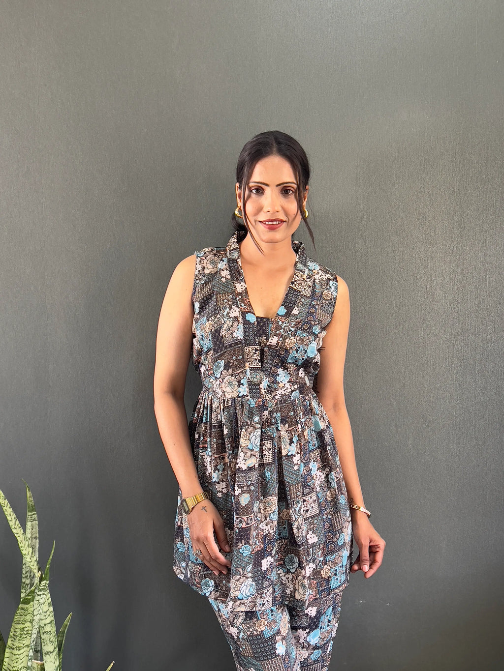 Printed V-Neck Co Ord Sets For Office Wear