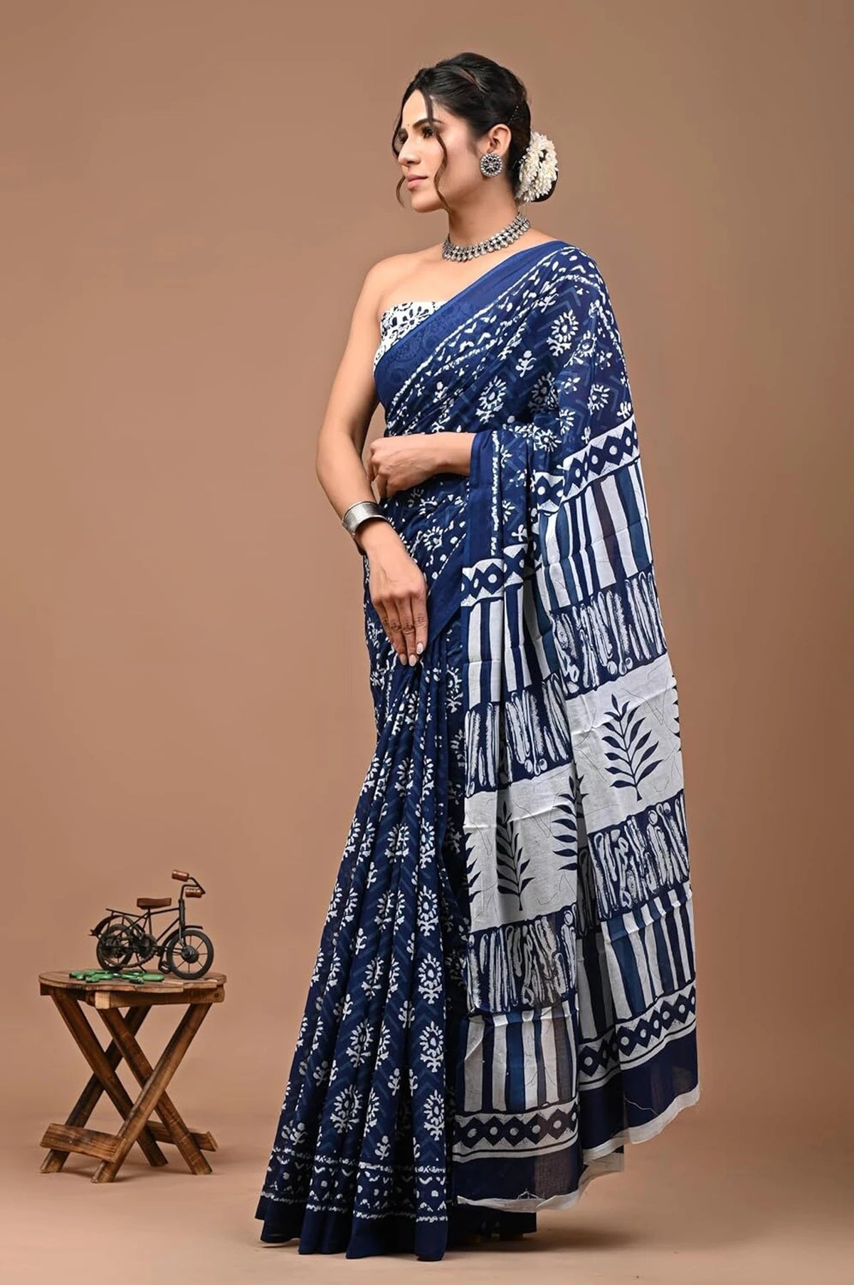 Women’s Mul Cotton Ready To Wear Saree with Floral Printed Pattern