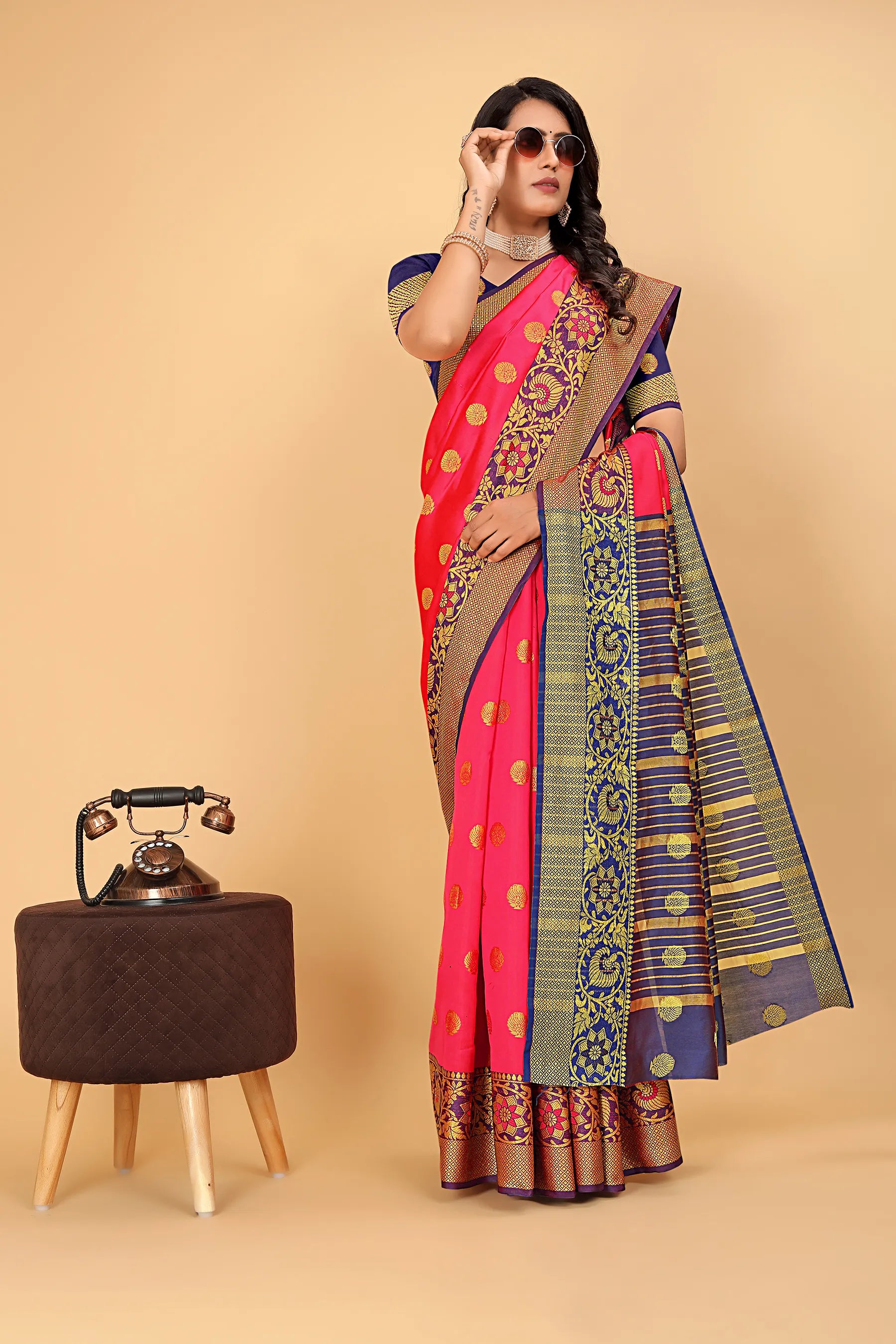 Pionex Woven Katan Kanjivaram Soft Lichi Silk Sarees