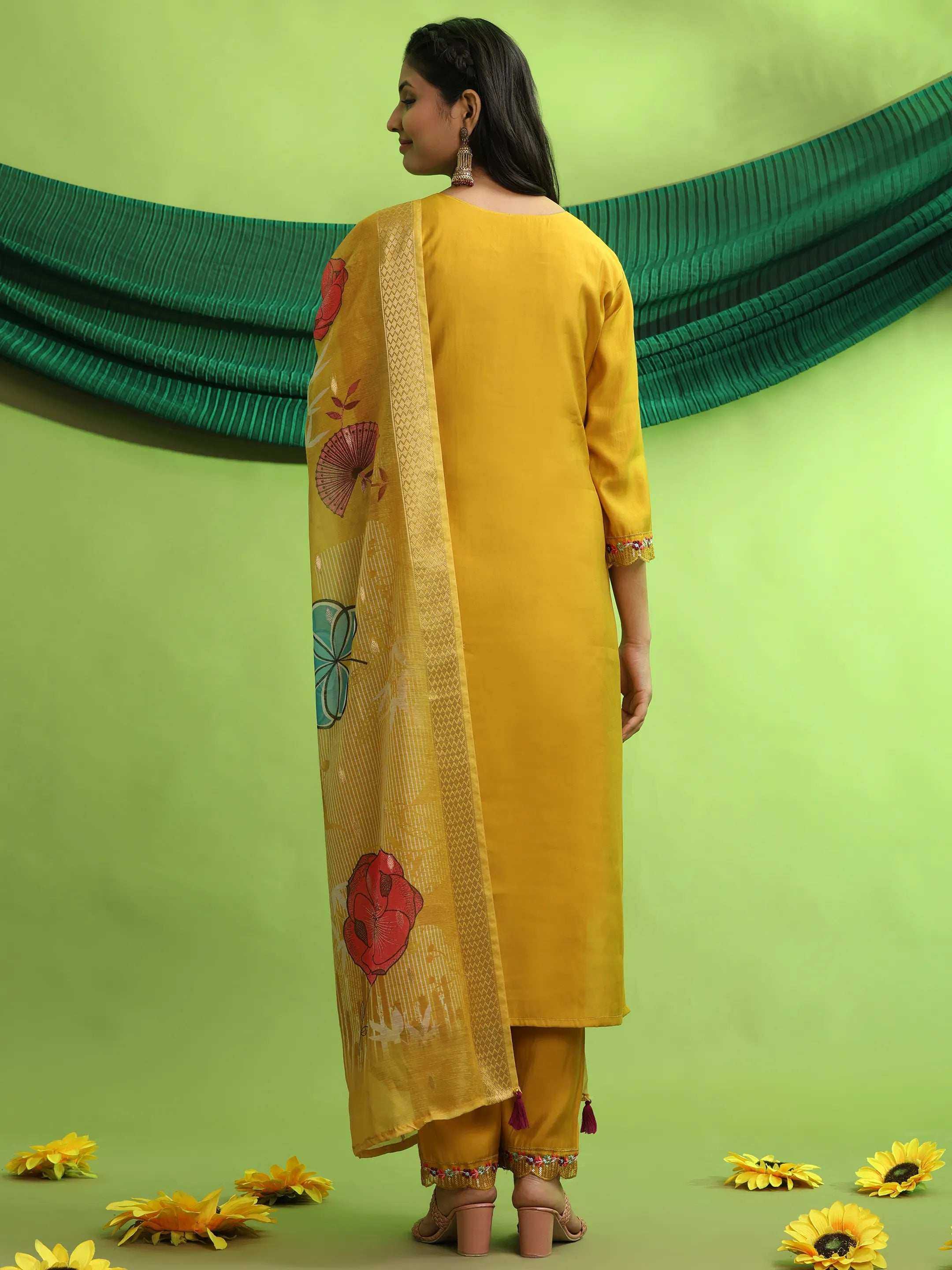 Roman Silk Embroidery Hand Work Kurta Pant Set With Dupatta