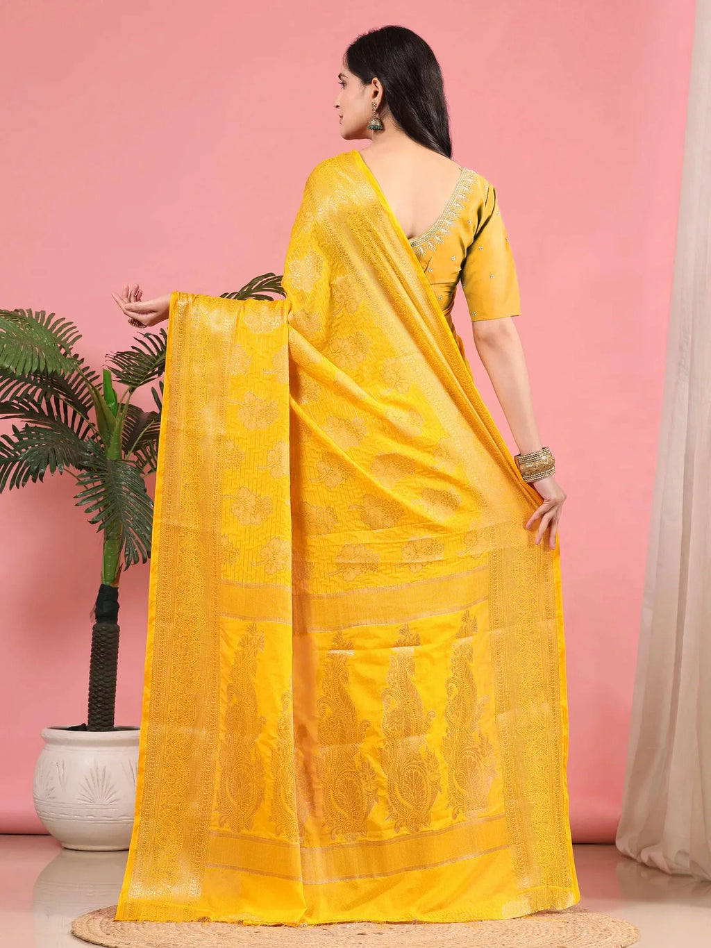 Banarasi Georgette Jacquard Saree With Embroidered Blouse