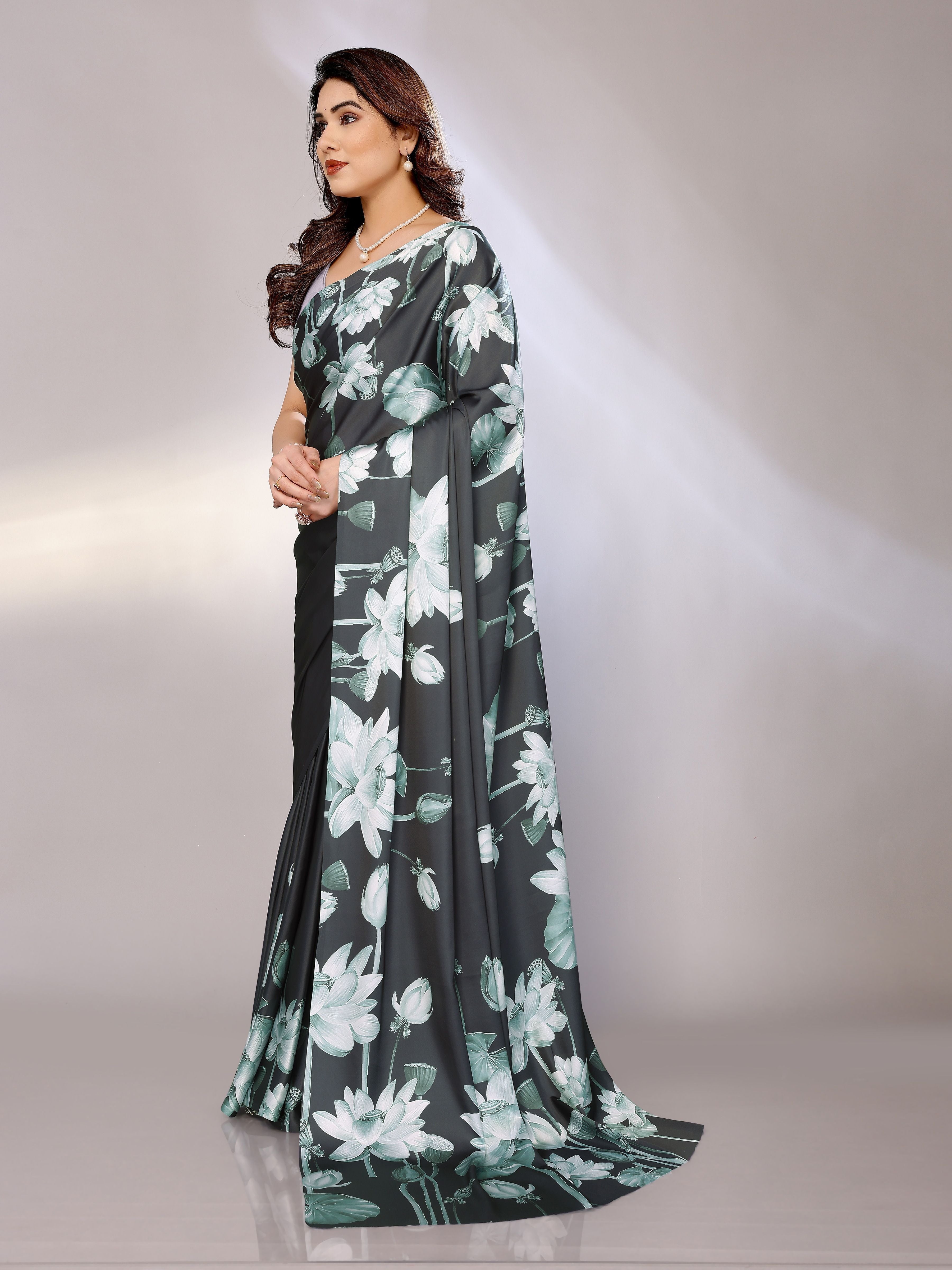 Abstract Print Crepe Silk Saree for Party Wear