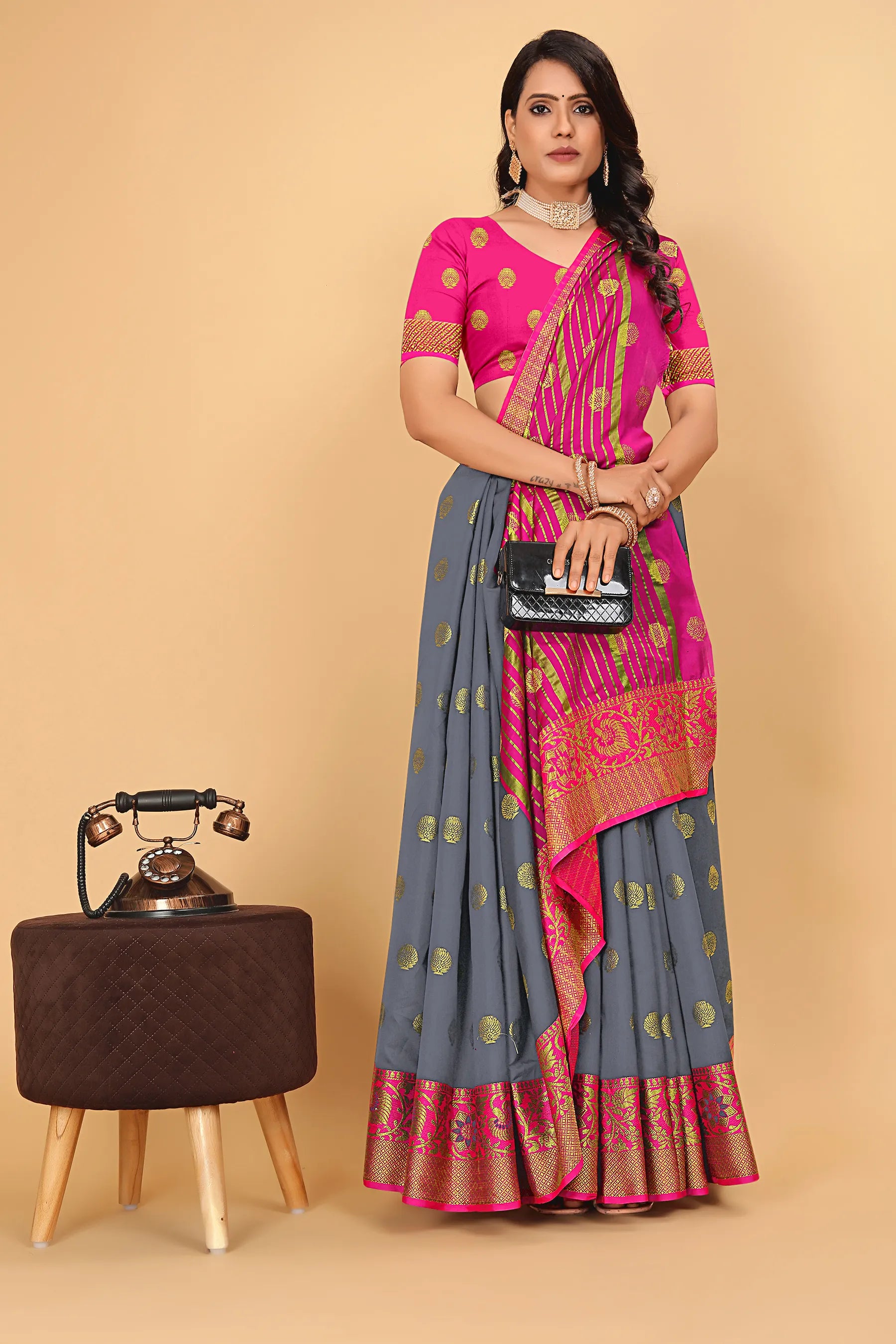 Pionex Woven Katan Kanjivaram Soft Lichi Silk Sarees