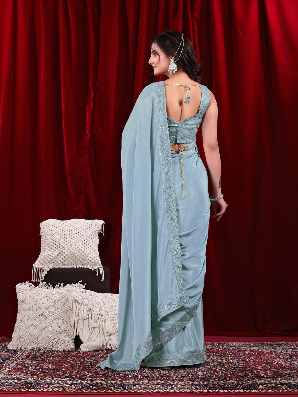 Chinon Solid Saree with Embroidered Lace Border