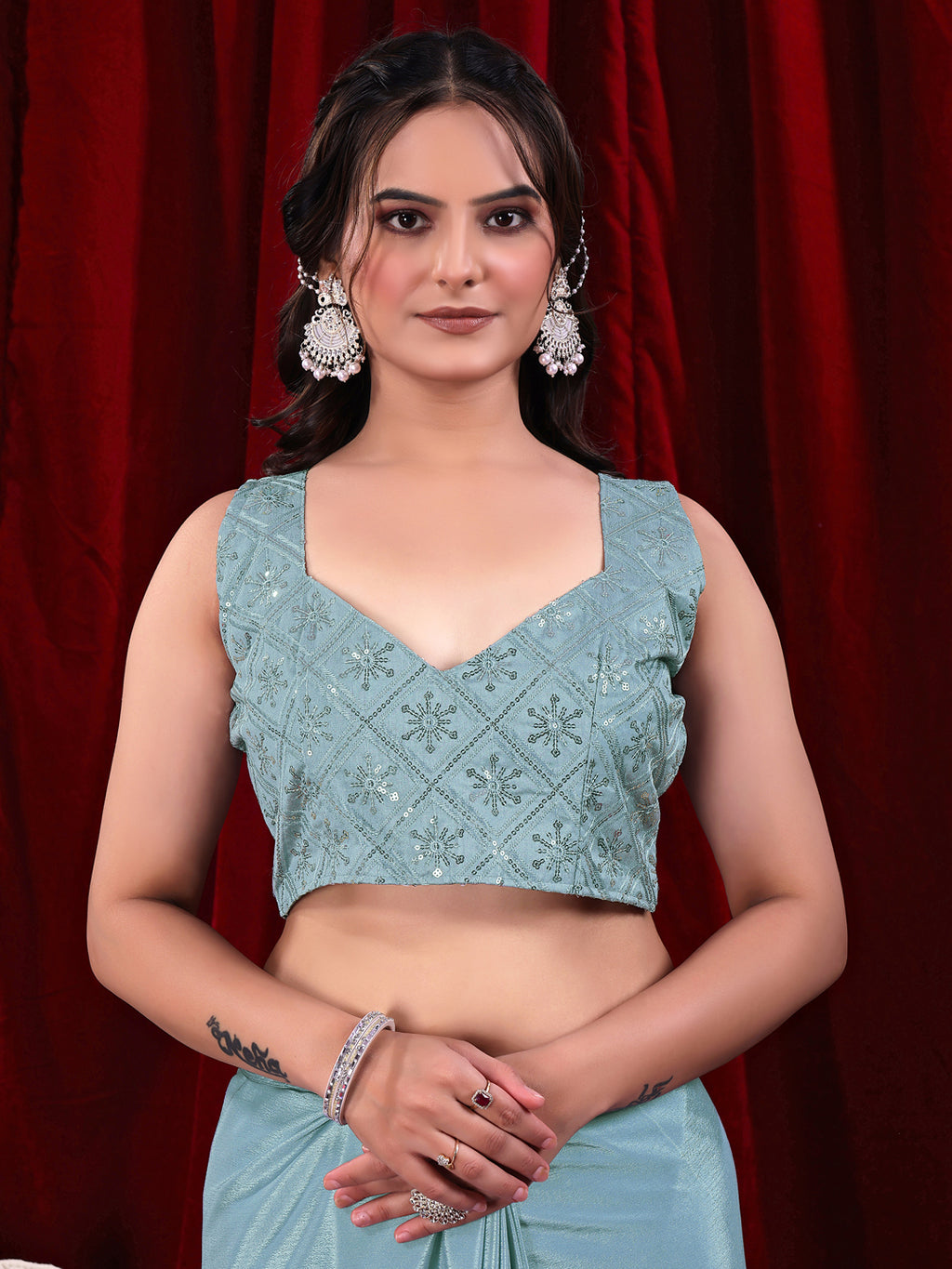 Chinon Solid Saree with Embroidered Lace Border