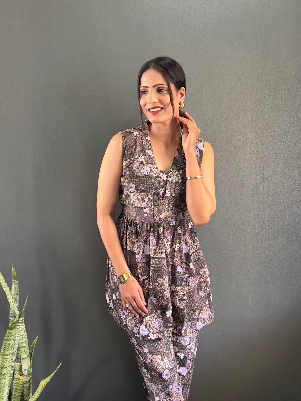 Printed V-Neck Co Ord Sets For Office Wear