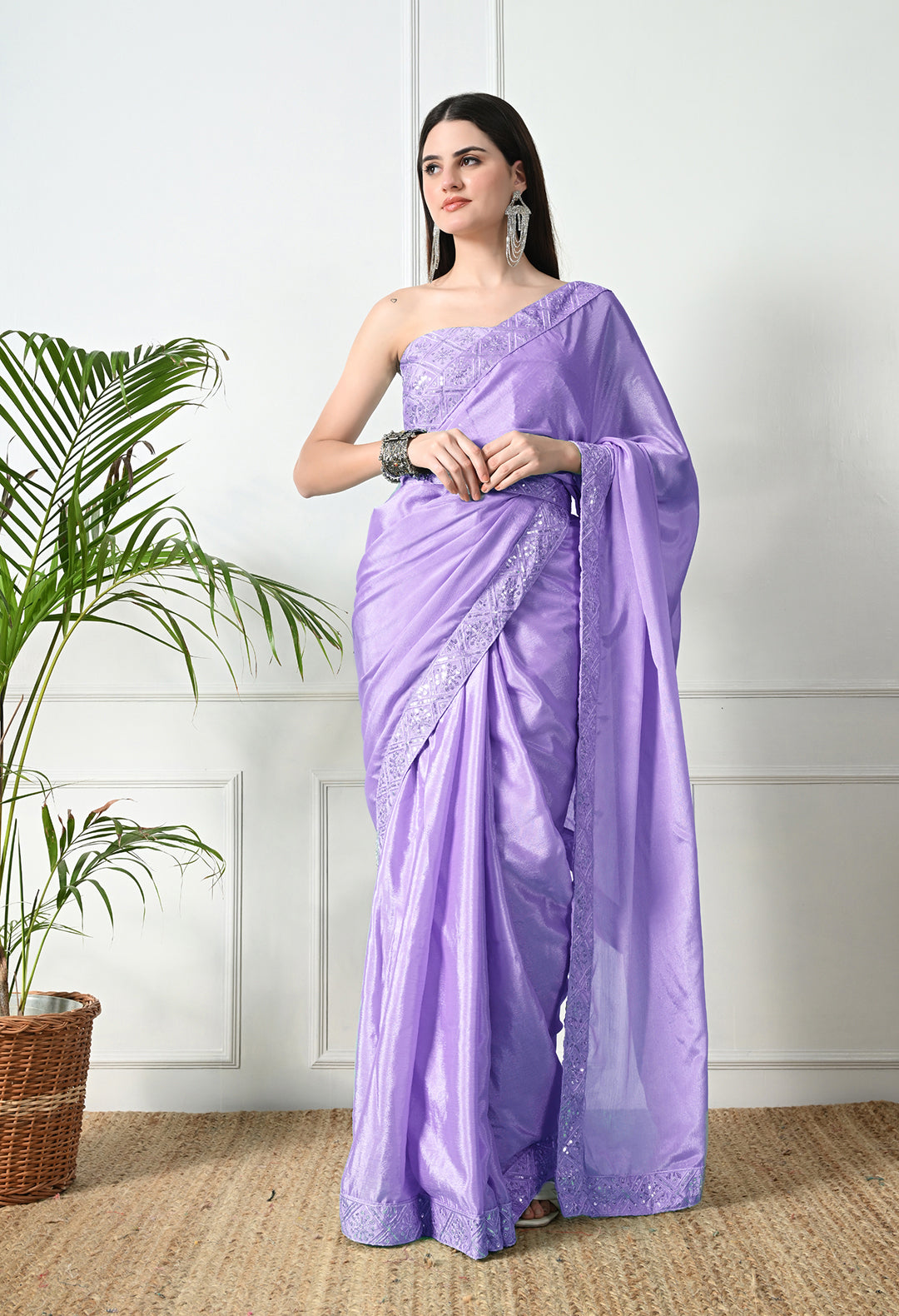Chinon Solid Saree with Embroidered Lace Border