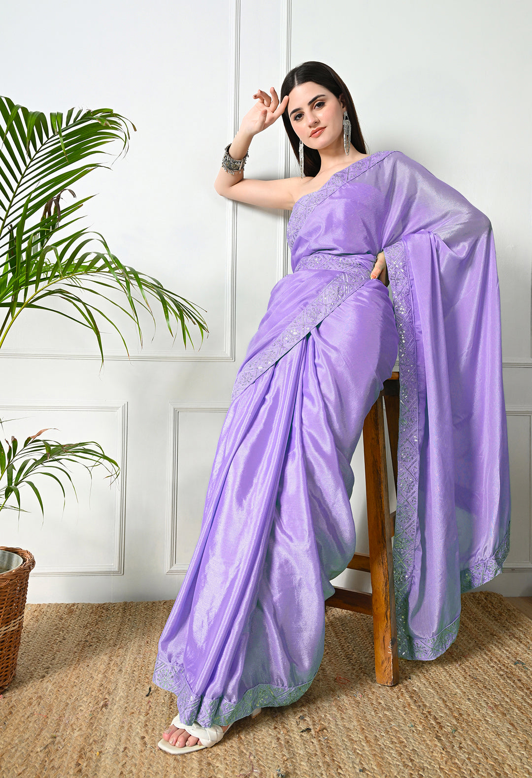 Chinon Solid Saree with Embroidered Lace Border