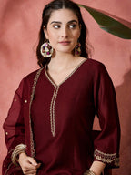Elegant Zari Embroidered Silk Blend Anarkali Set