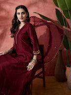 Elegant Zari Embroidered Silk Blend Anarkali Set
