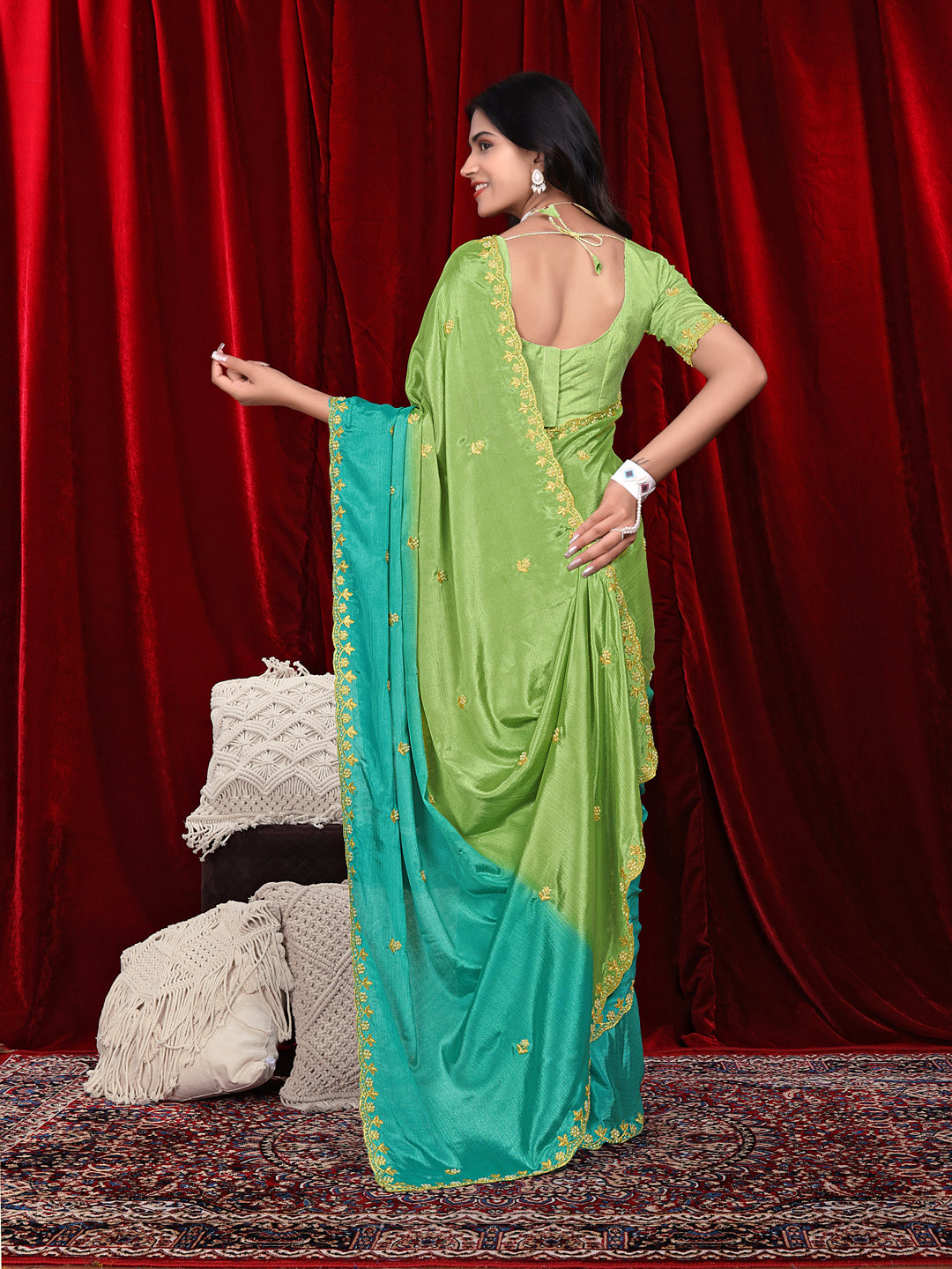 Chinon Saree in Dual Tone Shades with Embroidered Moti Border