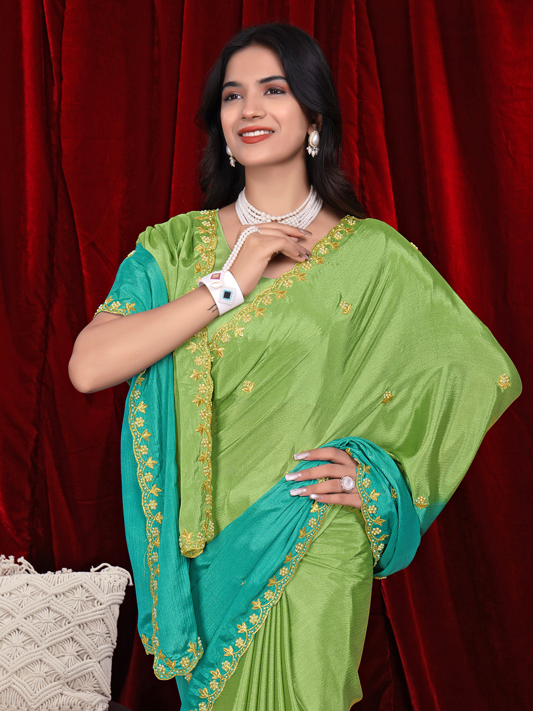 Chinon Saree in Dual Tone Shades with Embroidered Moti Border