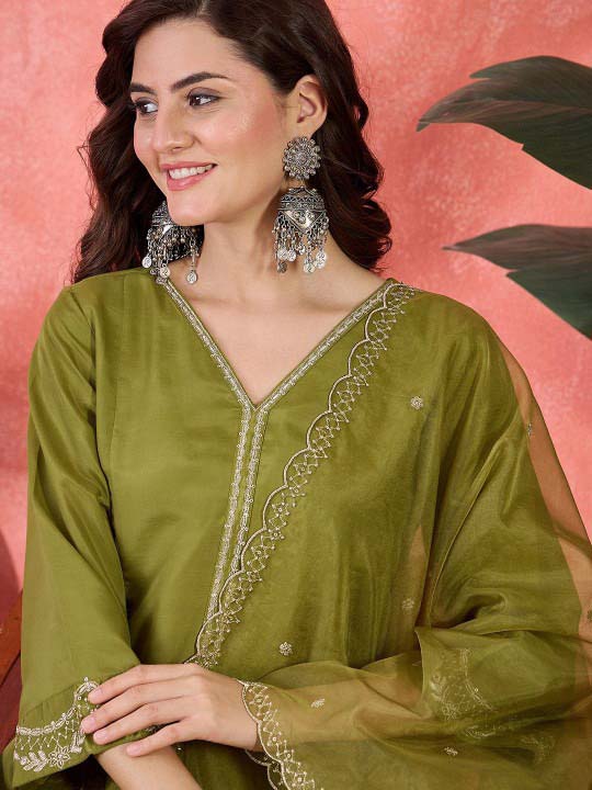 Elegant Zari Embroidered Silk Blend Anarkali Set