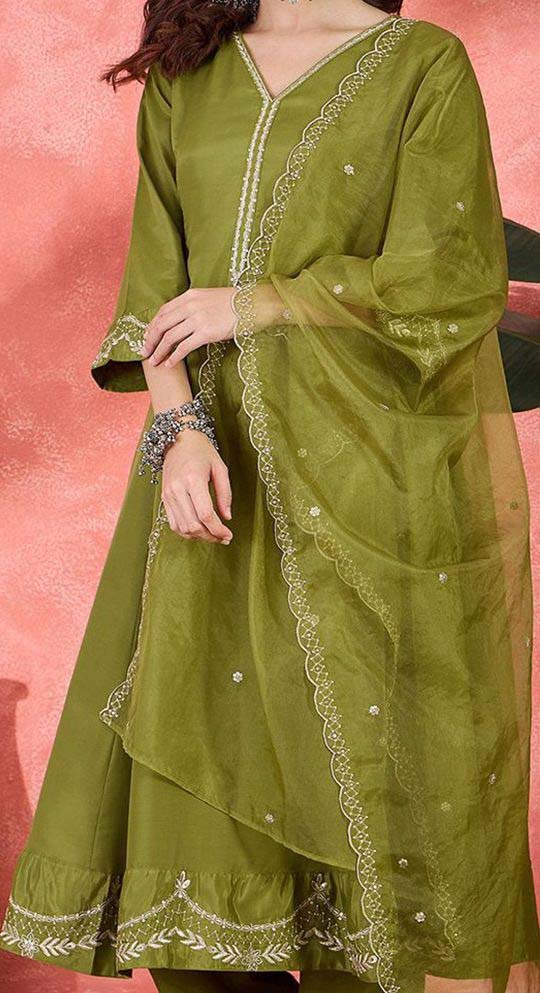 Elegant Zari Embroidered Silk Blend Anarkali Set
