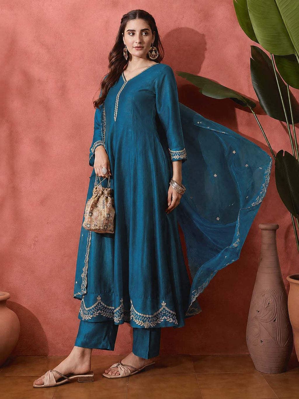Elegant Zari Embroidered Silk Blend Anarkali Set