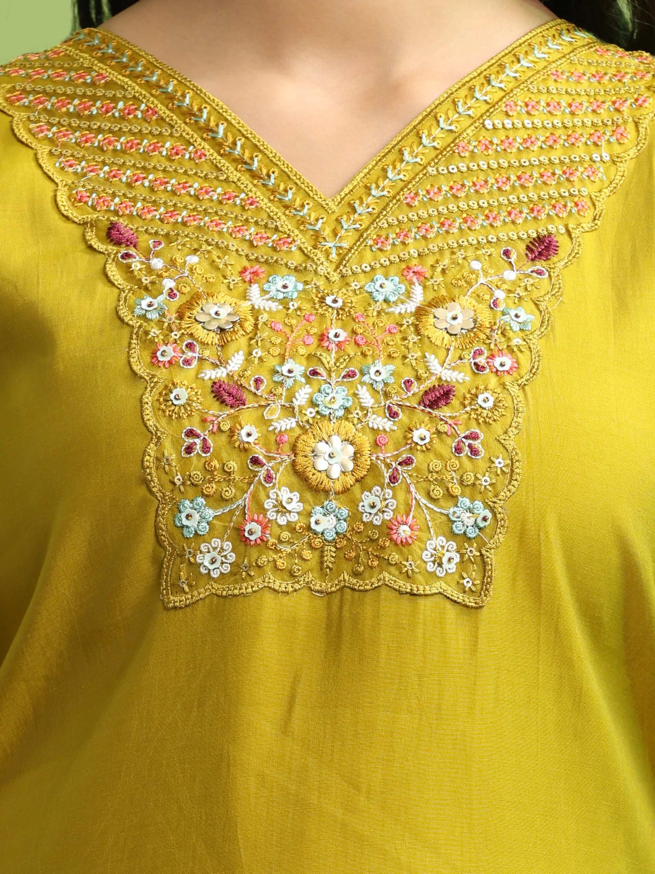 Roman Silk Embroidery Hand Work Kurta Pant Set With Dupatta