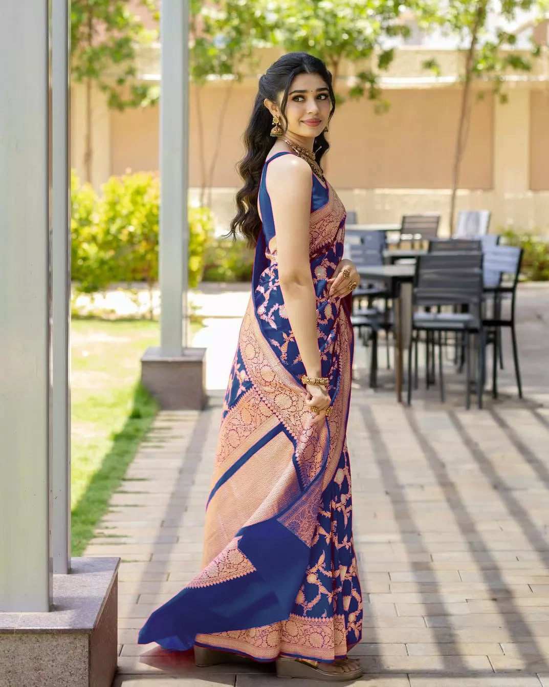 Soft Banarasi Silk Jacquard Zari Woven Pink Saree