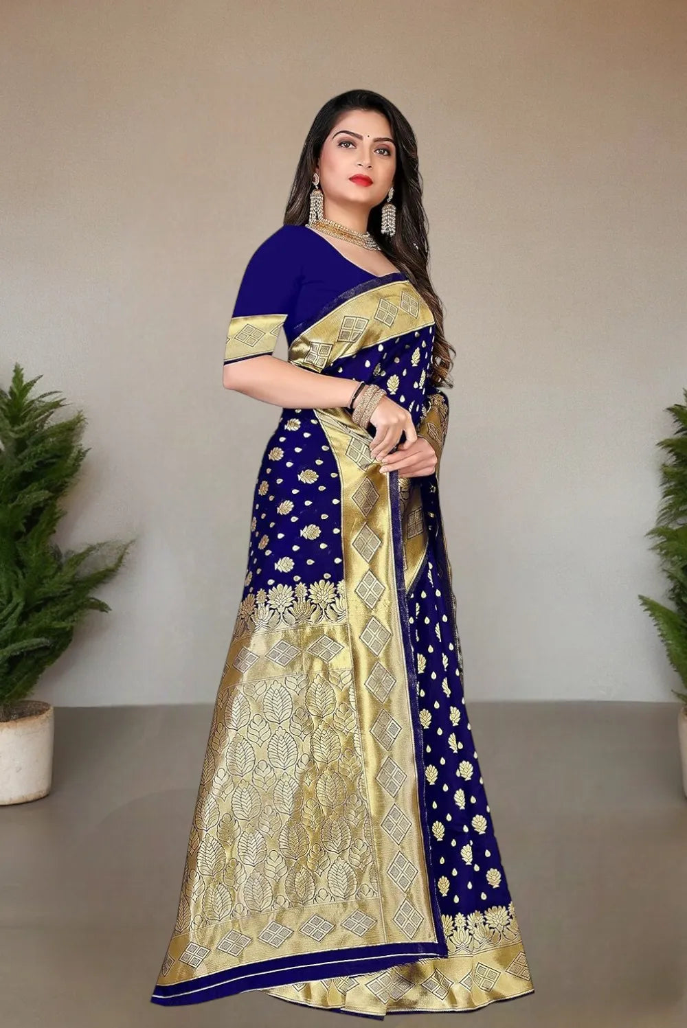 Pionex Woven Kanjivaram Jacquard Pure Silk Saree