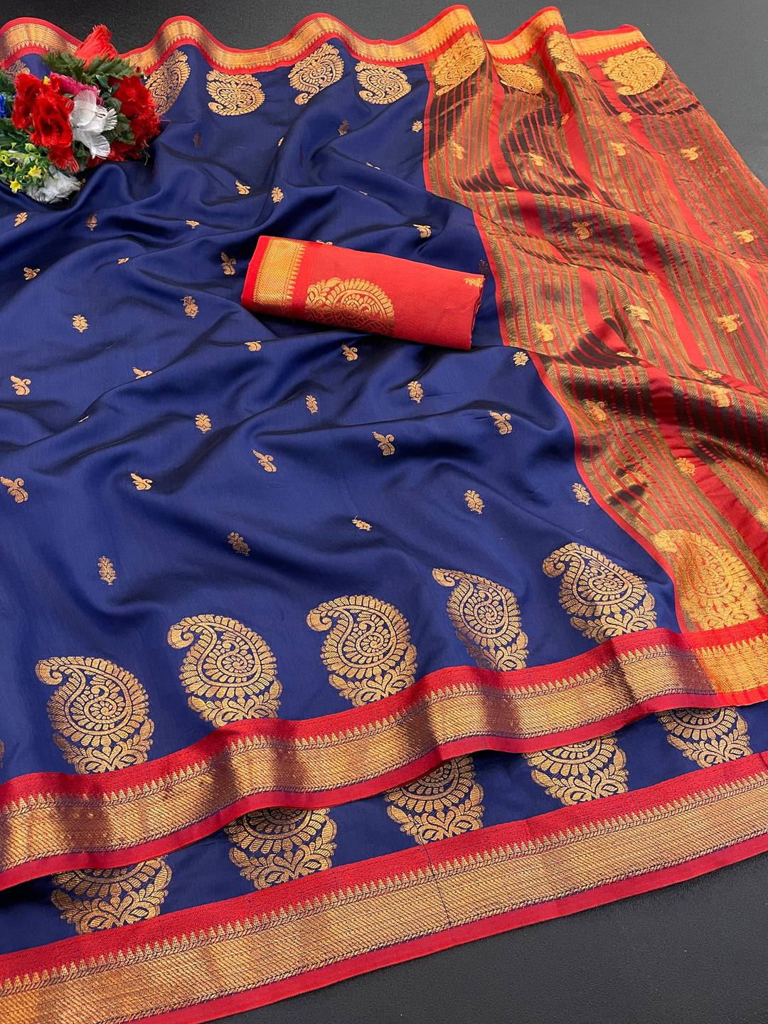 Jacquard Pure Banarasi Silk Saree