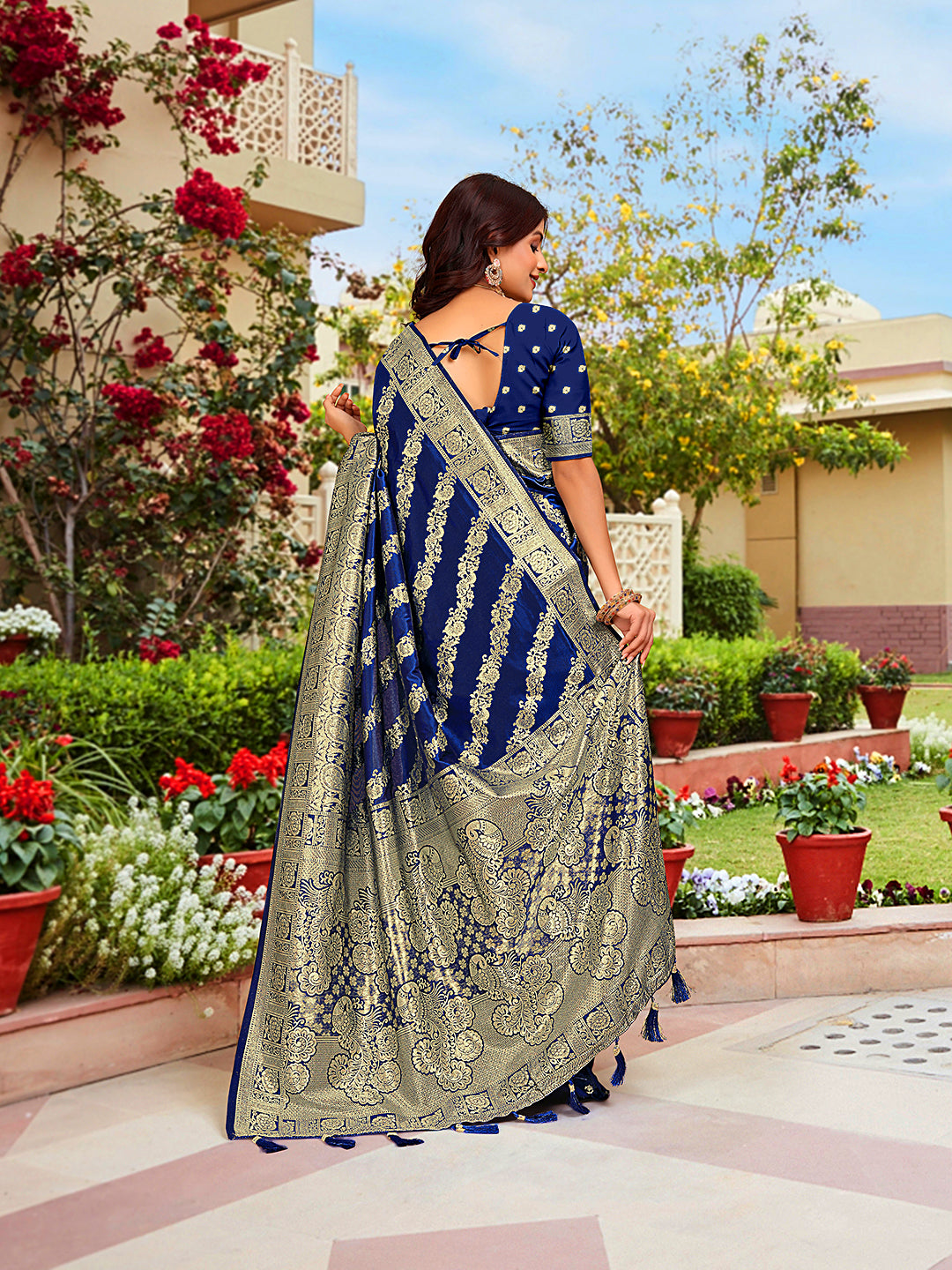 Rama Woven Jacquard Kanjivaram Pure Silk Saree