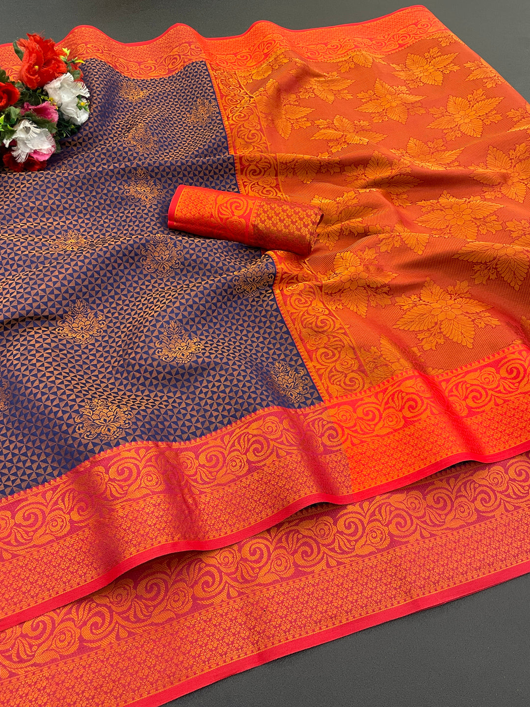 Woven Kanjivaram Soft Silk Copper Rich Pallu Saree