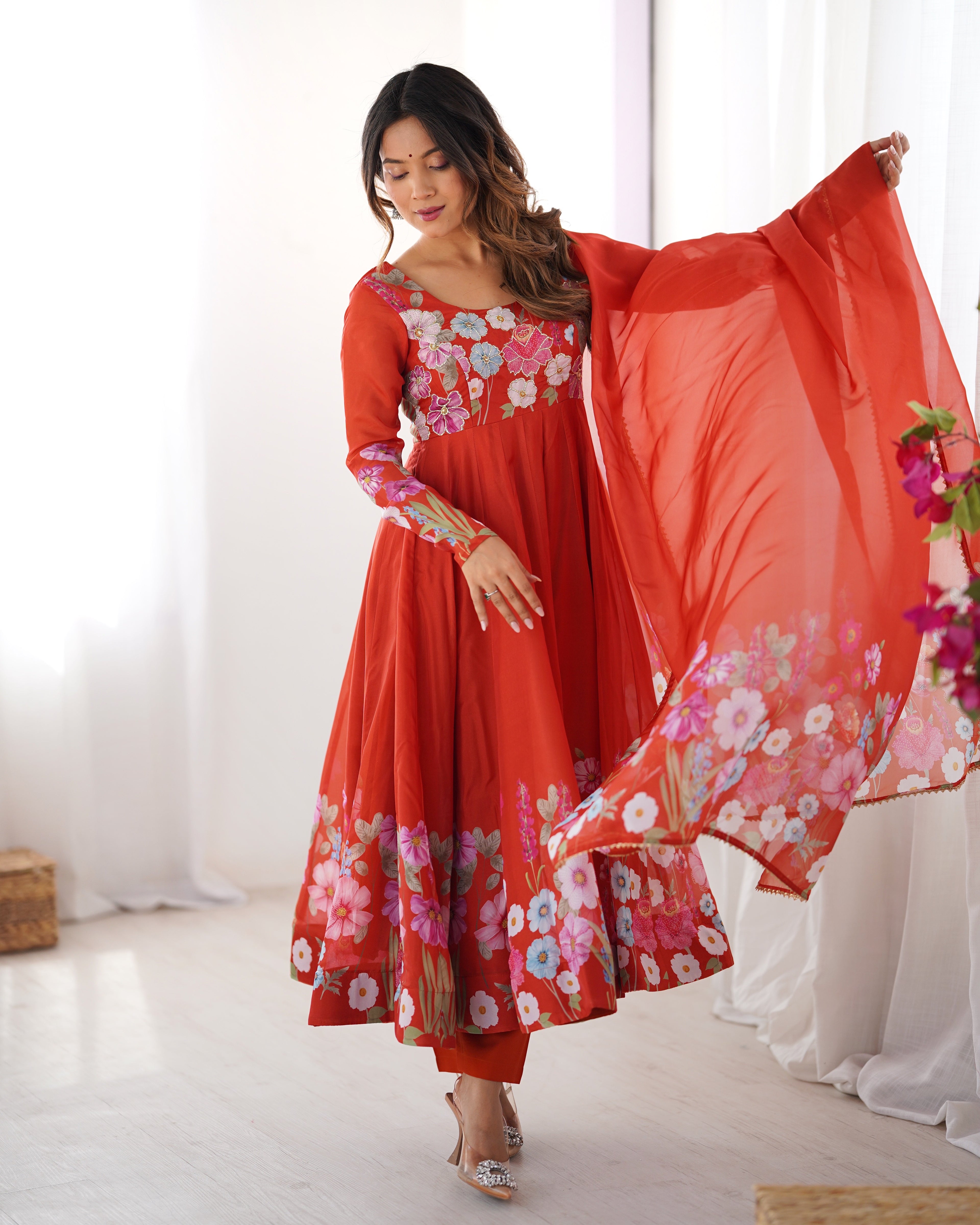 Women Floral Printed Organza Silk Flared Anarkali Kurta Set