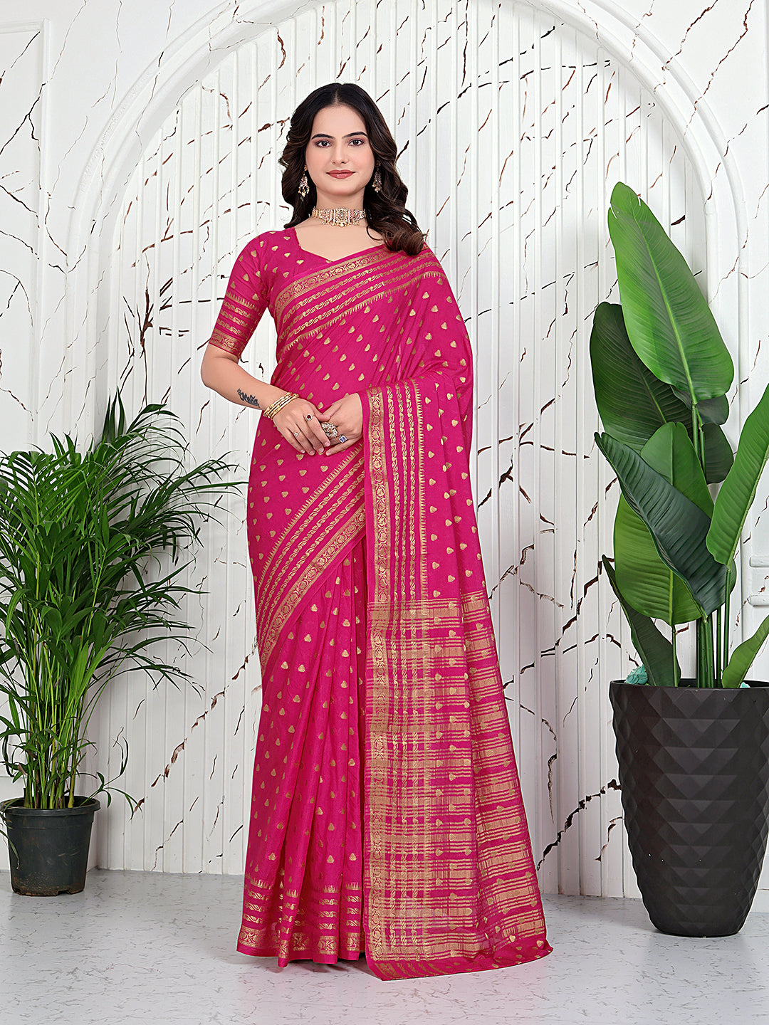 Banarasi Ready-to-Wear Jacquard Saree in Crepe Fabric