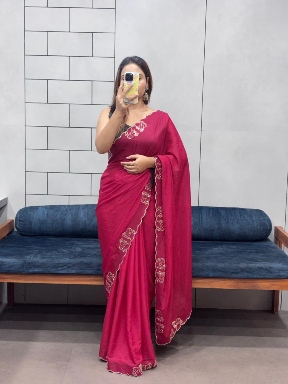 Shimmering Two-Tone Chiffon Saree with Exquisite Diamond Cut Work