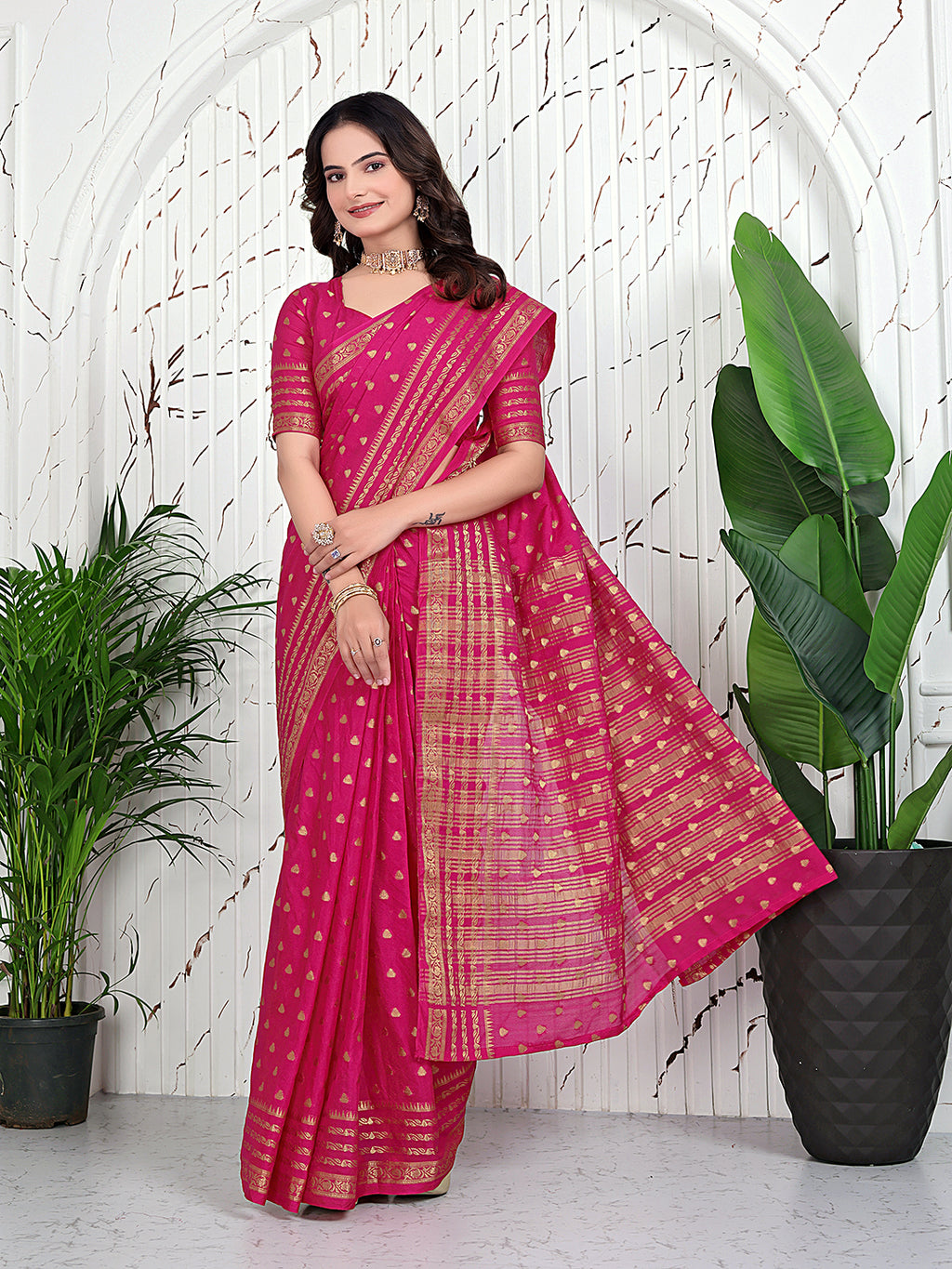 Banarasi Ready-to-Wear Jacquard Saree in Crepe Fabric