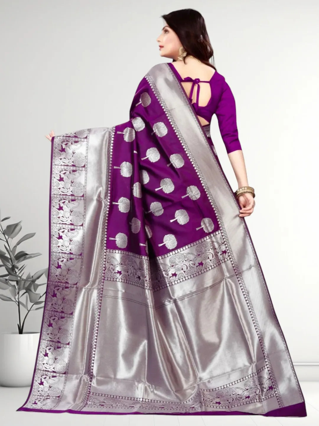 Pionex Banarasi Softy Copper Zari Weaving Brocade Saree