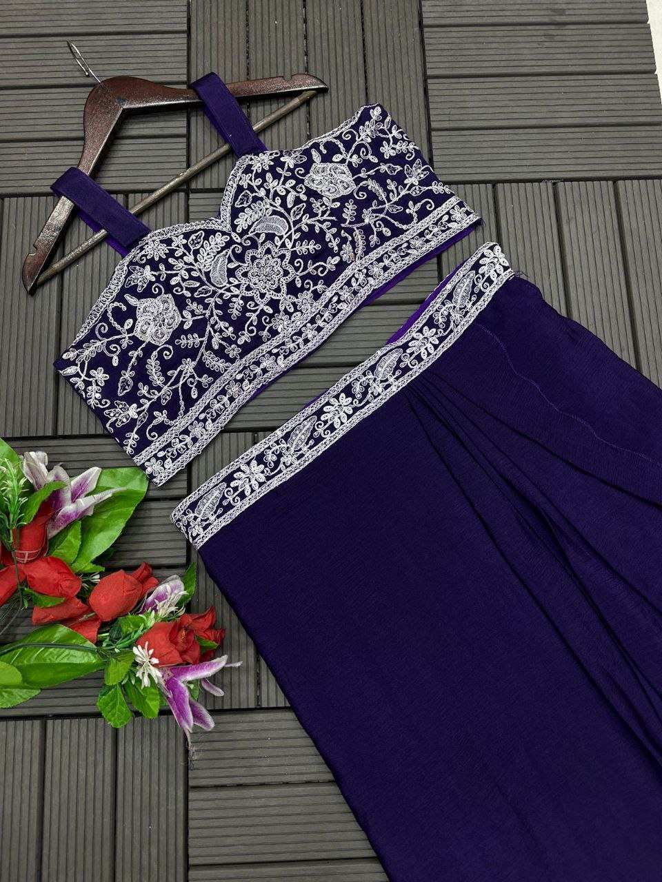 New Superb Trendy Party Wear Koti and Sarara