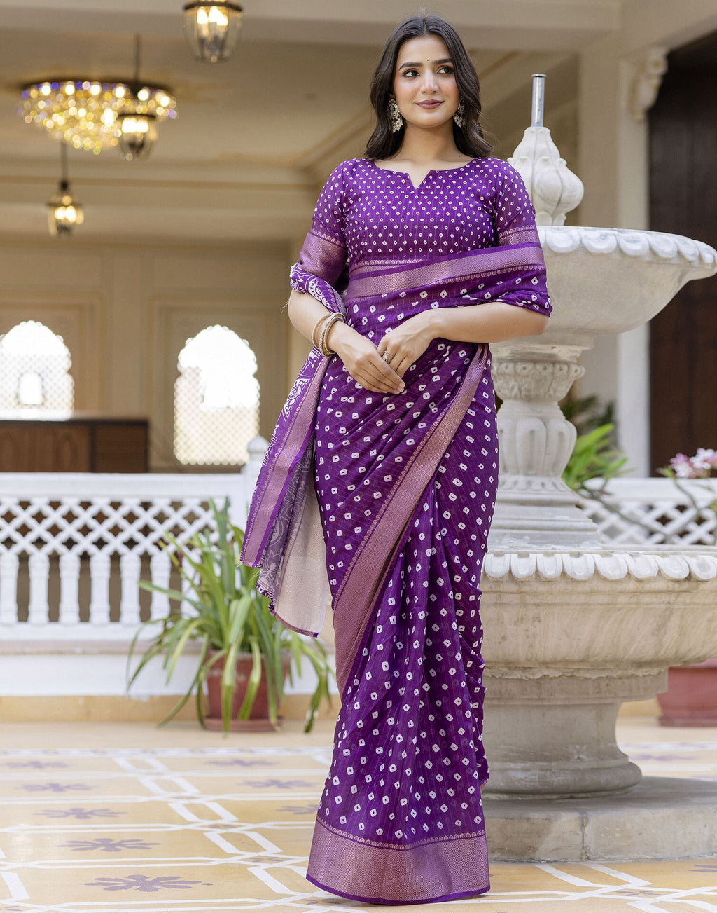 Ready-to-Wear Dola Silk Bandhani Saree with Zari Woven Chevron Border & Designer Pallu