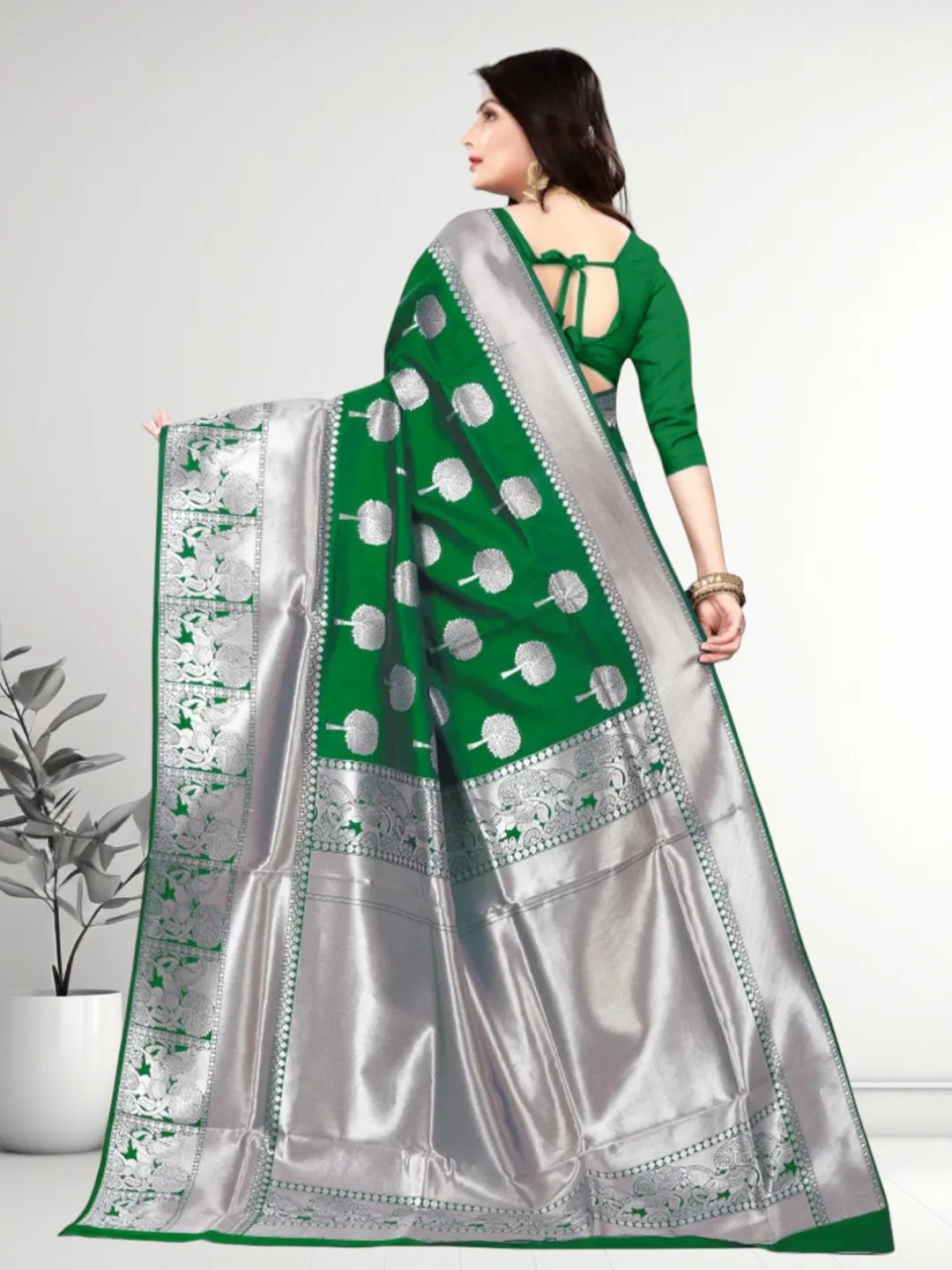 Pionex Banarasi Softy Copper Zari Weaving Brocade Saree