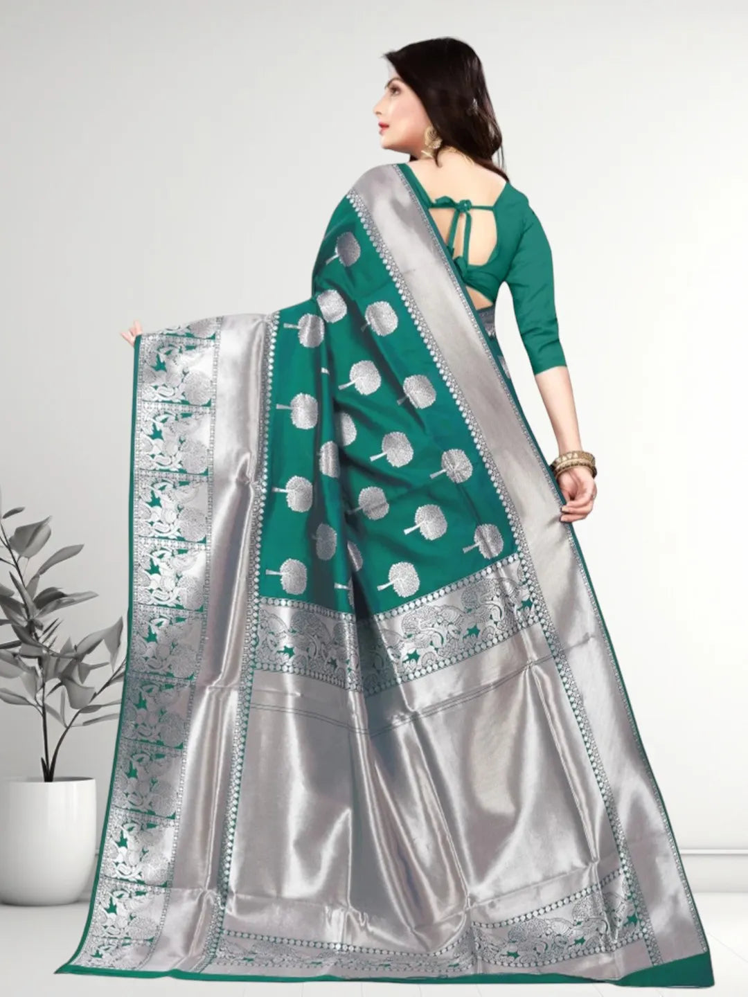 Pionex Banarasi Softy Copper Zari Weaving Brocade Saree